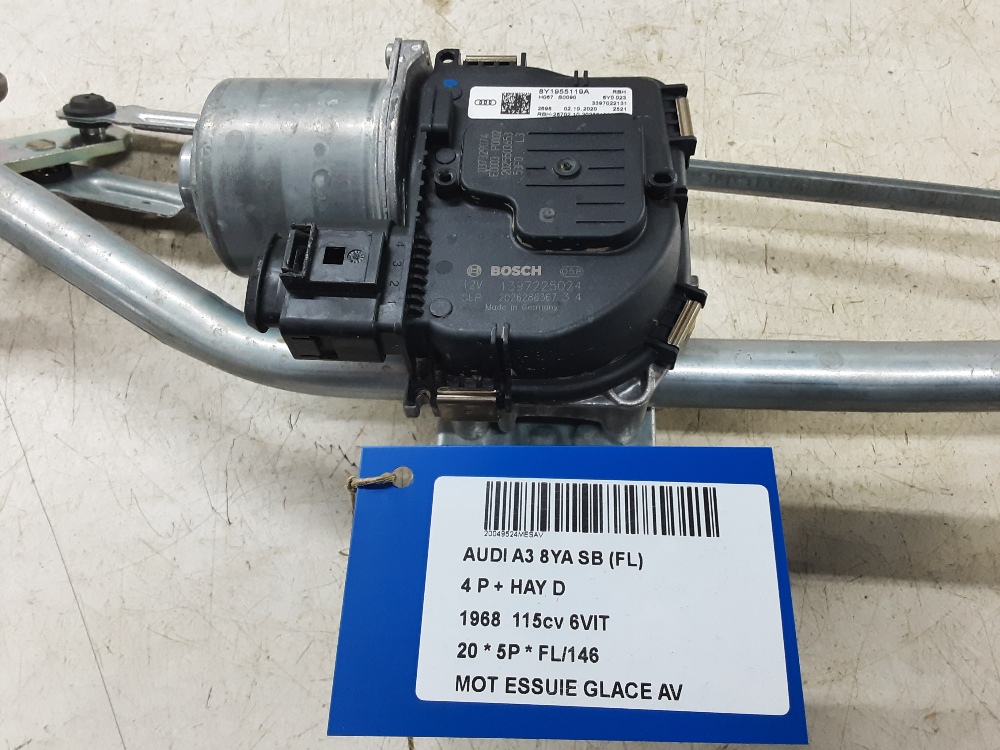 MOTOR RUITENWISSERS VOOR Audi A3 5D/20+
