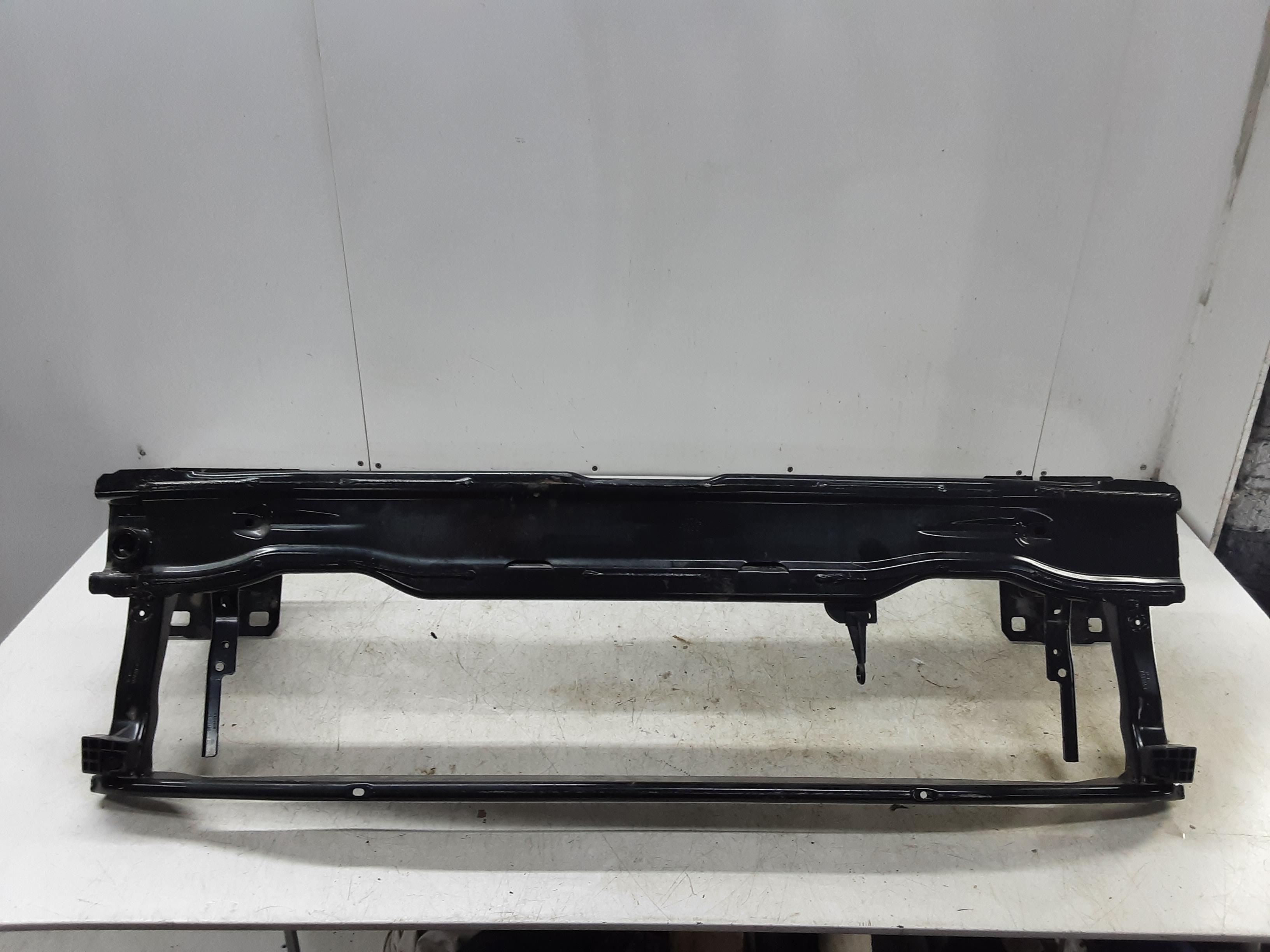 BUMPERBALK VOOR Audi A3 5D/20+