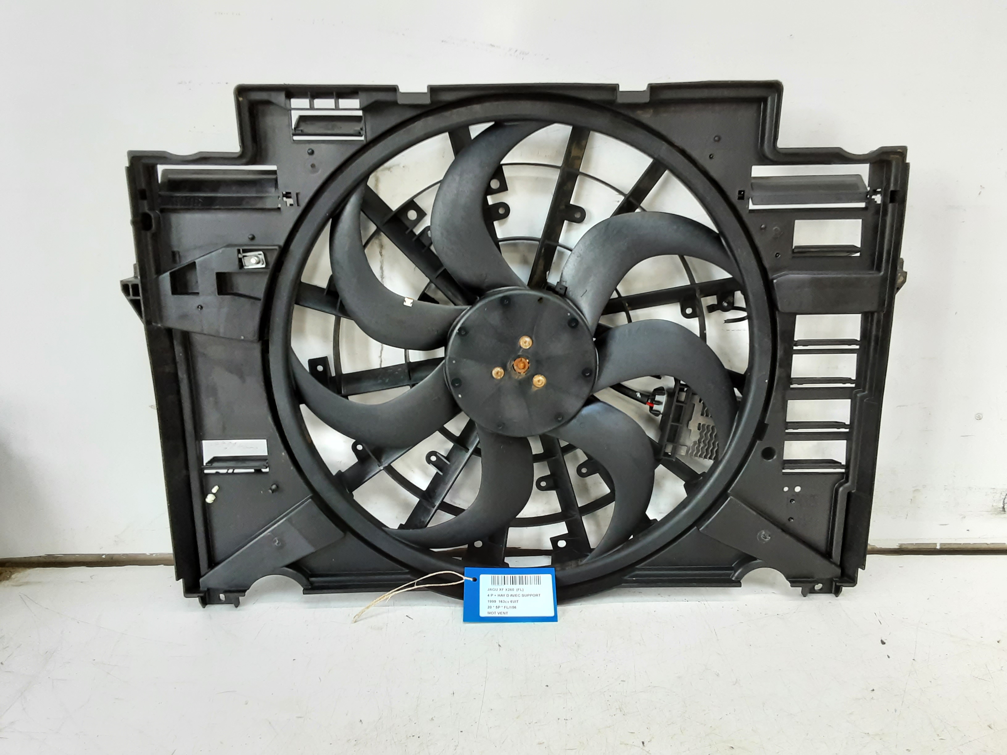 KACHEL VENTILATORMOTOR Jaguar XF 6/15+
