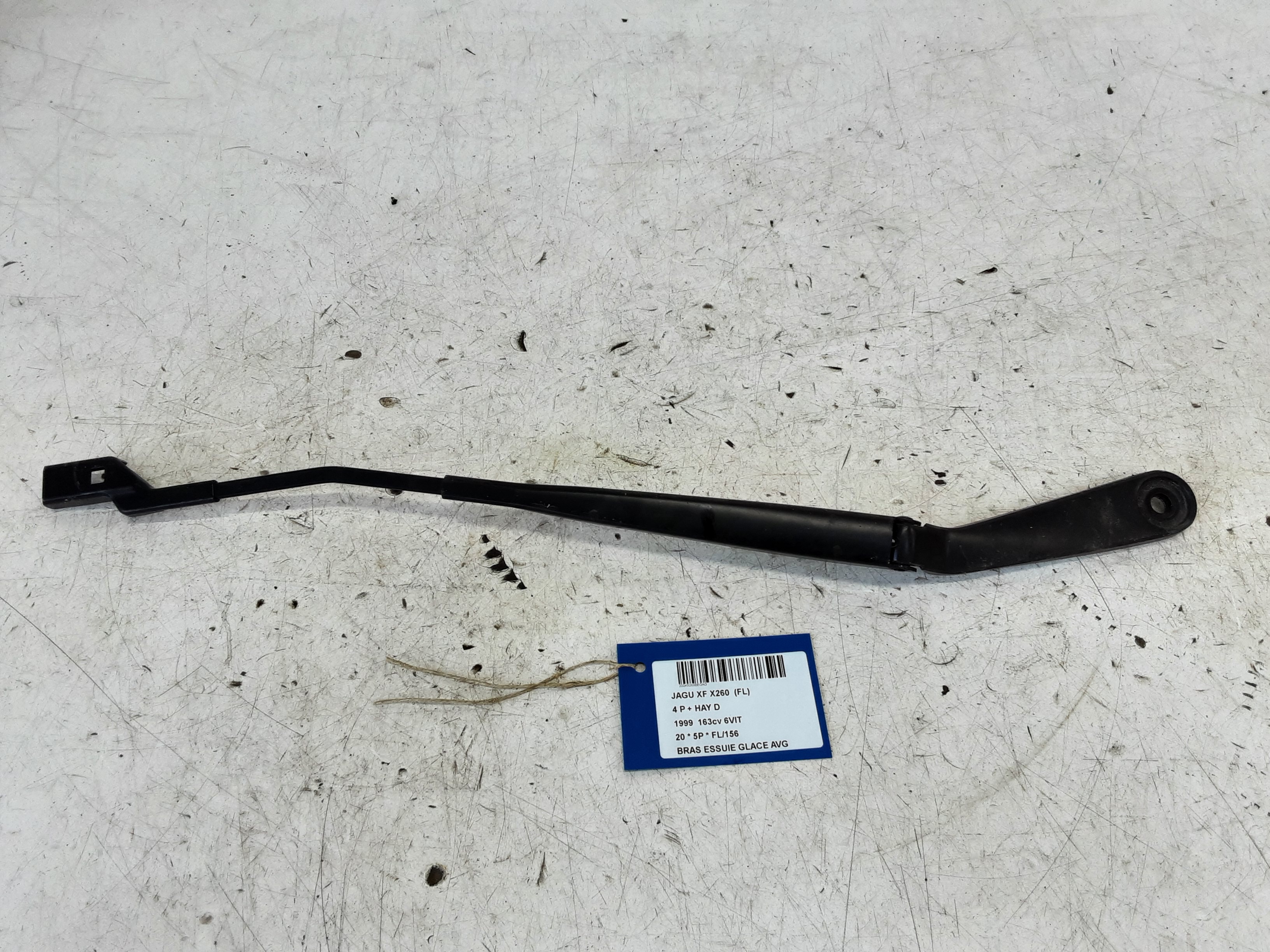 RUITENWISSERARM LINKS VOOR Jaguar XF 6/15+