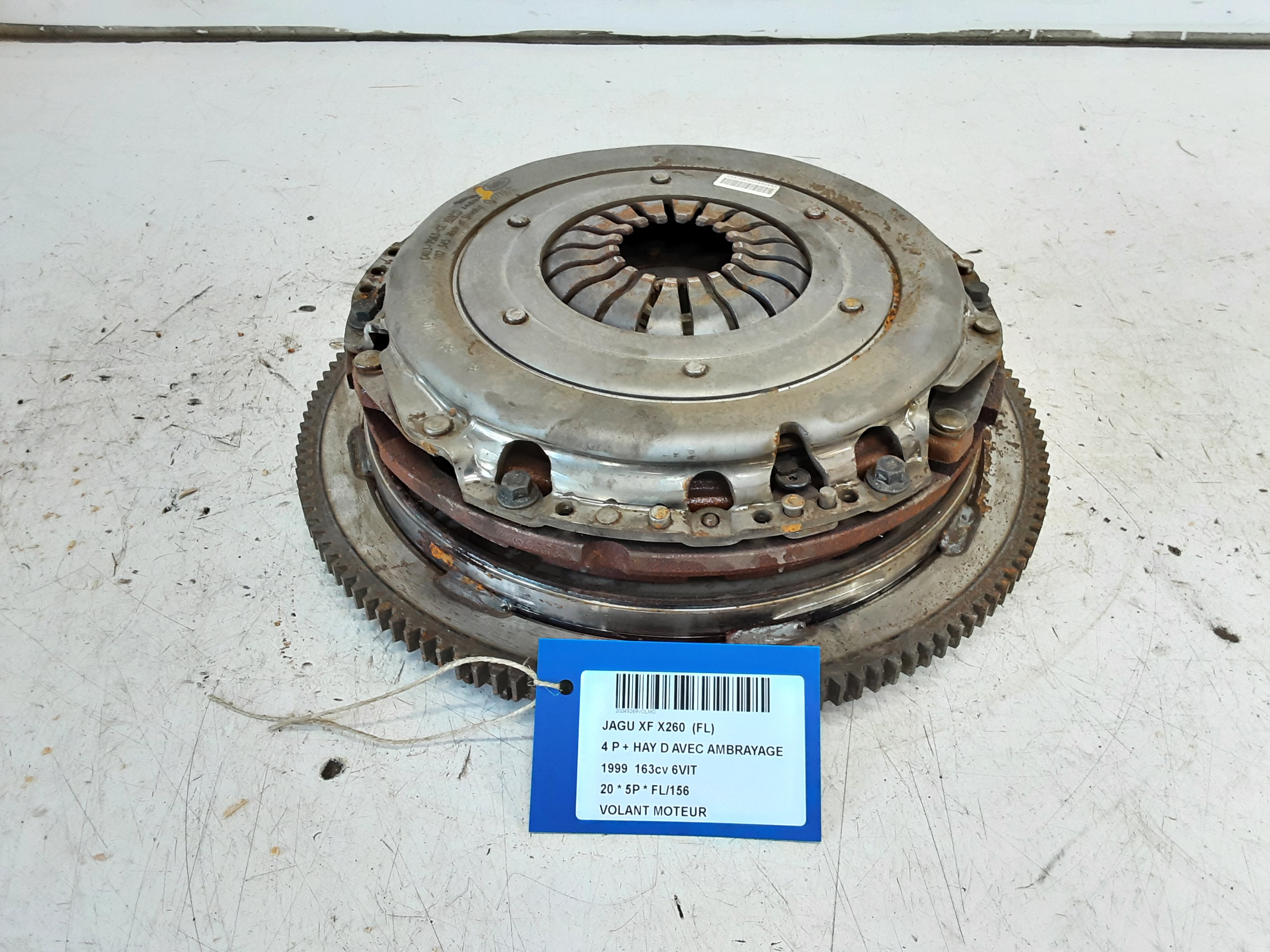 VLIEGWIEL Jaguar XF 6/15+