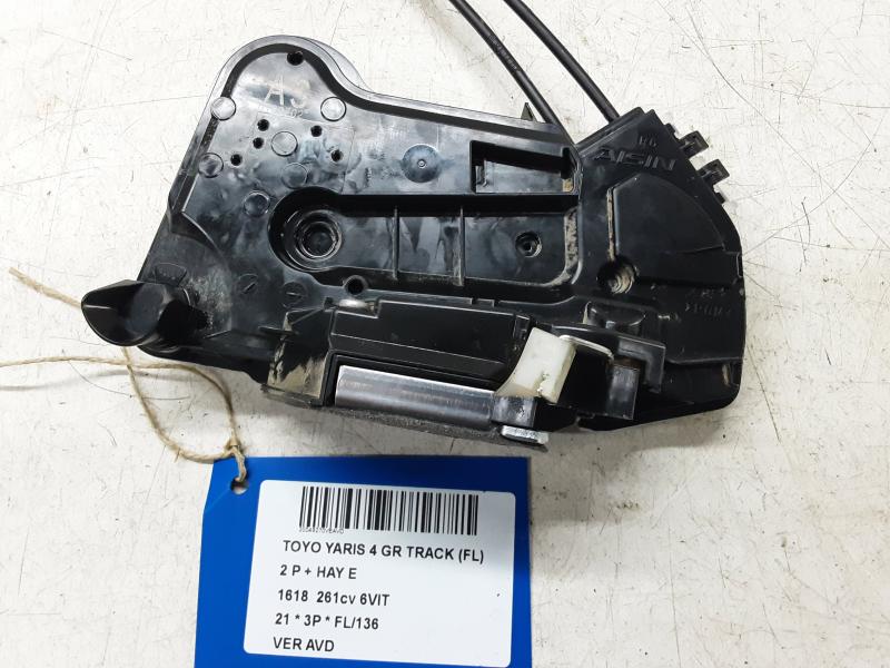 VERROUILLAGE DE PORTE AVANT DROITE Toyota YARIS (6) 2/20+