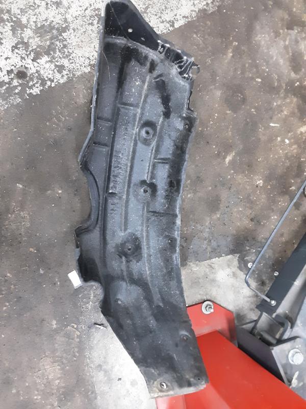 BINNEN SPATBORD RECHTS ACHTER Toyota YARIS (6) 2/20+