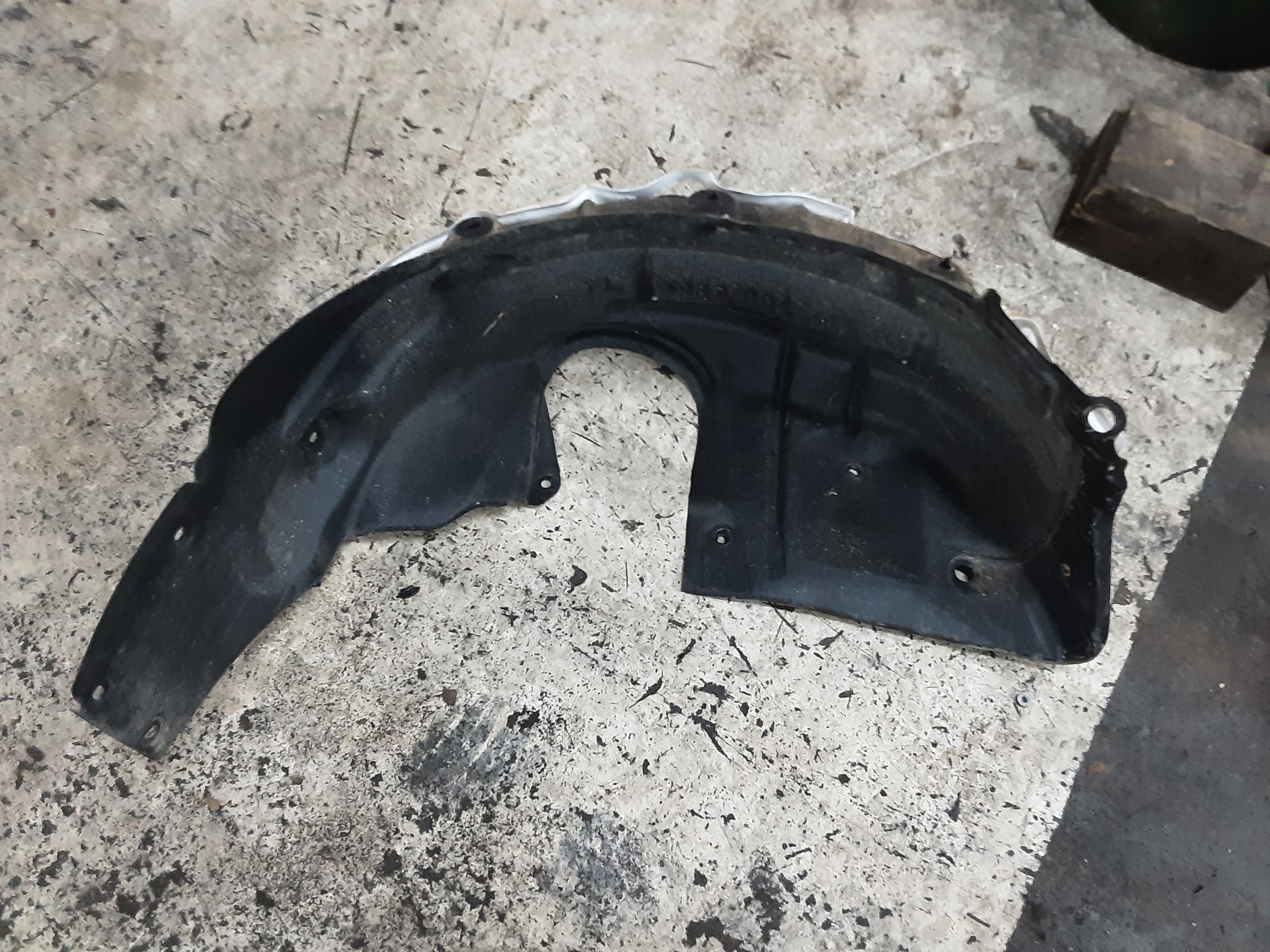 INNER FENDER LEFT REAR Toyota YARIS (6) 2/20+
