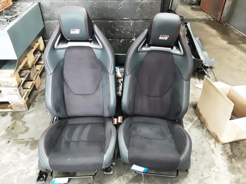 INTERIEUR Toyota YARIS (6) 2/20+