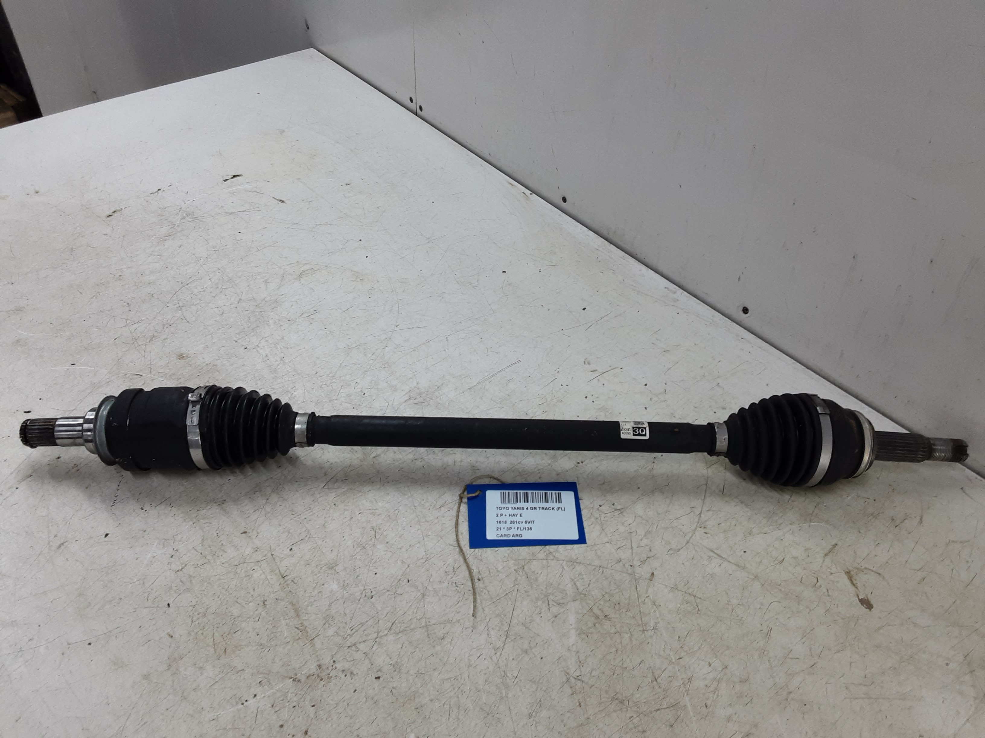 CARDAN ARRIERE GAUCHE Toyota YARIS (6) 2/20+