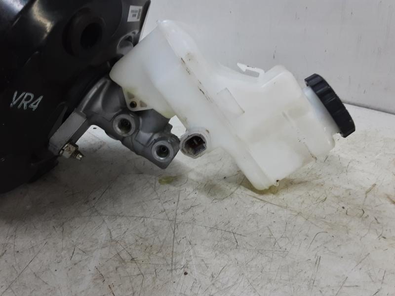 HOOFDREMCILINDER Toyota YARIS (6) 2/20+