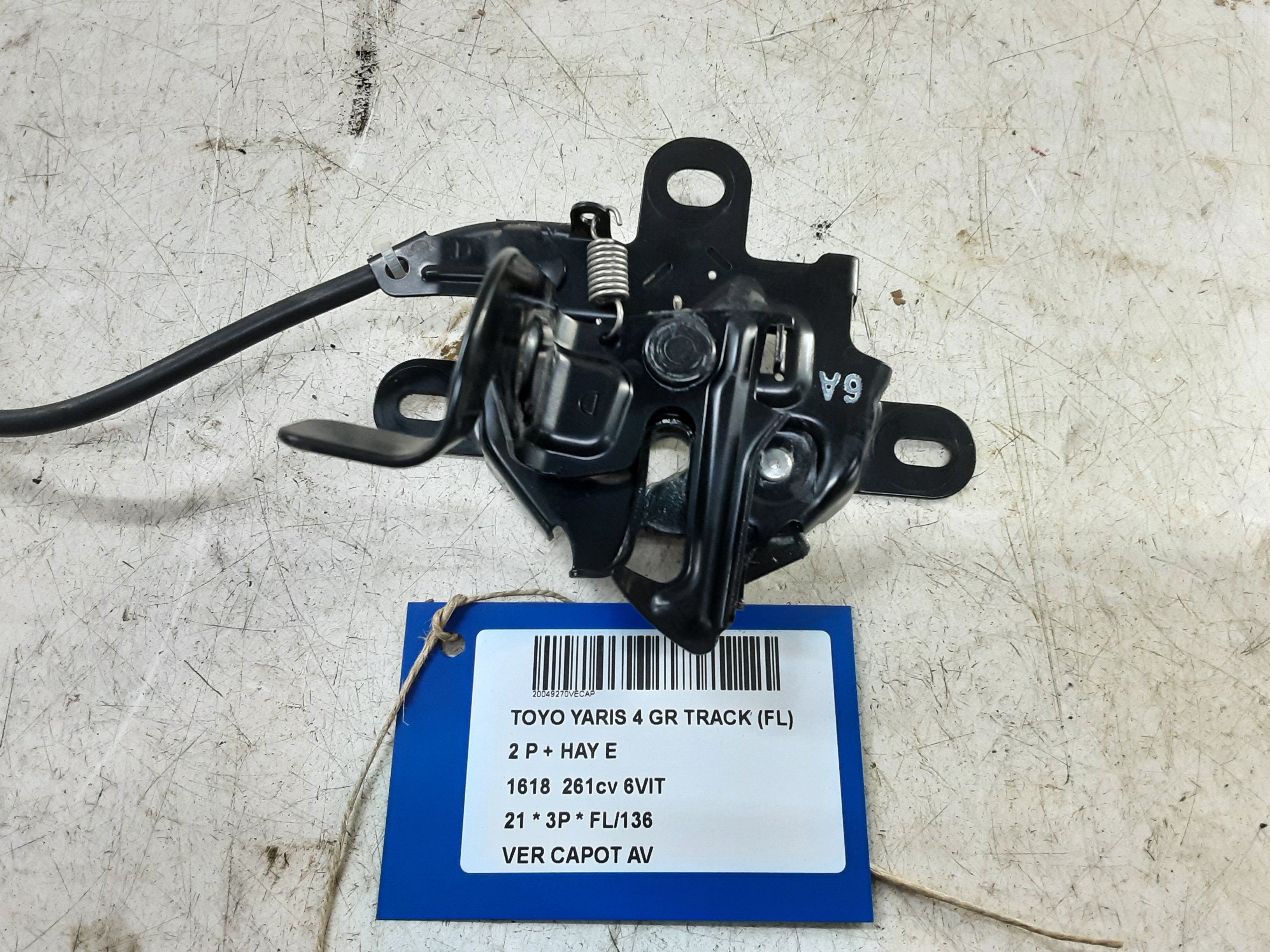 DRUKVEER MOTORKAP Toyota YARIS (6) 2/20+ DRUKVEER MOTORKAP Toyota YARIS (6) 2/20+