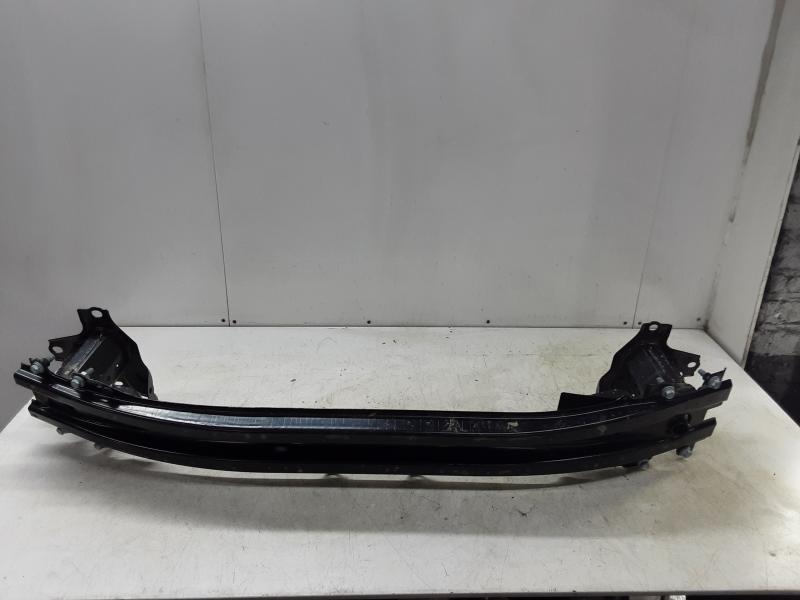 BUMPERBALK VOOR Toyota YARIS (6) 2/20+