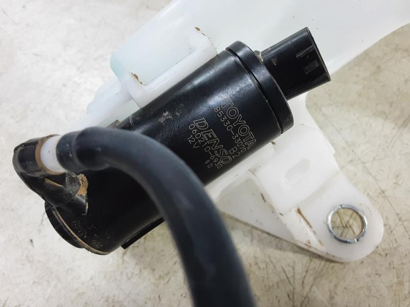 MOTOR RUITENWASSERS VOOR Toyota YARIS (6) 2/20+