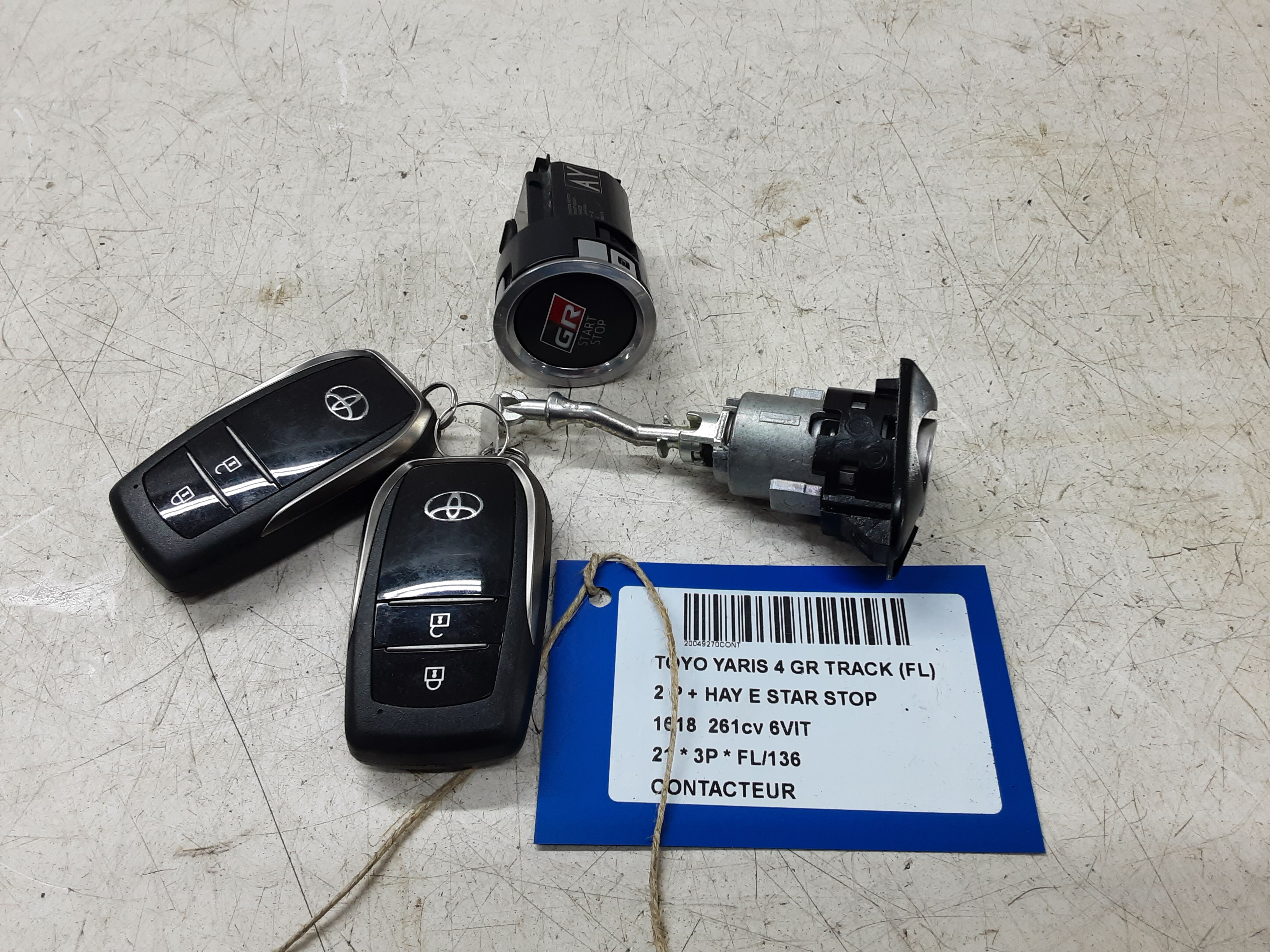 CONTACTEUR Toyota YARIS (6) 2/20+