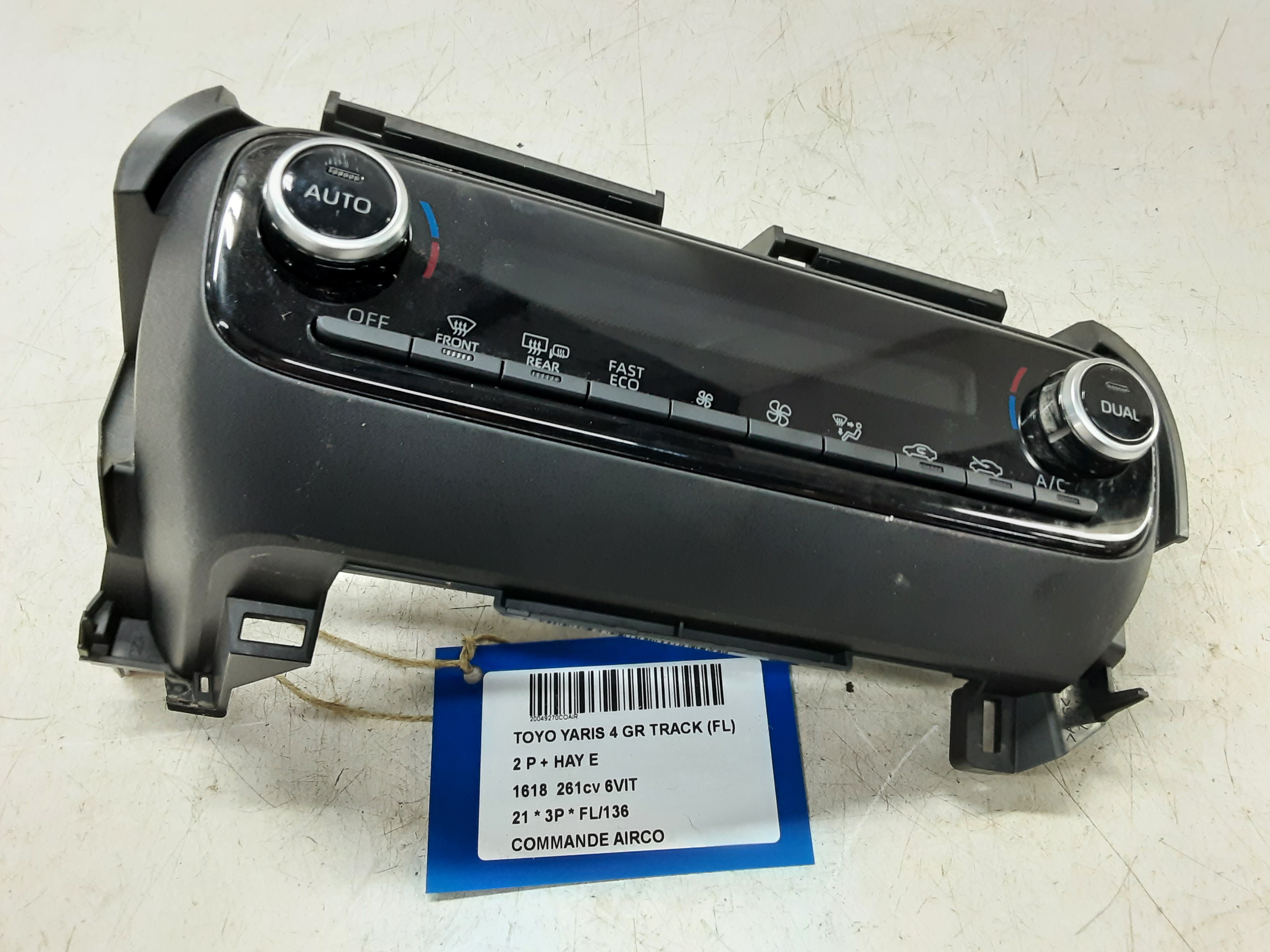 BEDIENINGSPANEEL AIRCO Toyota YARIS (6) 2/20+