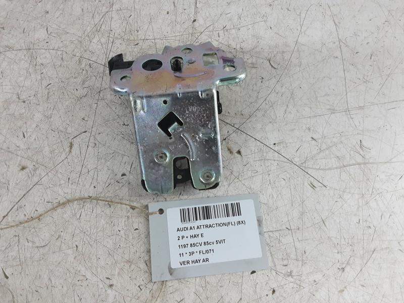 CENTRALE VERGRENDELING ACHTERKLEP Audi A1 10-14