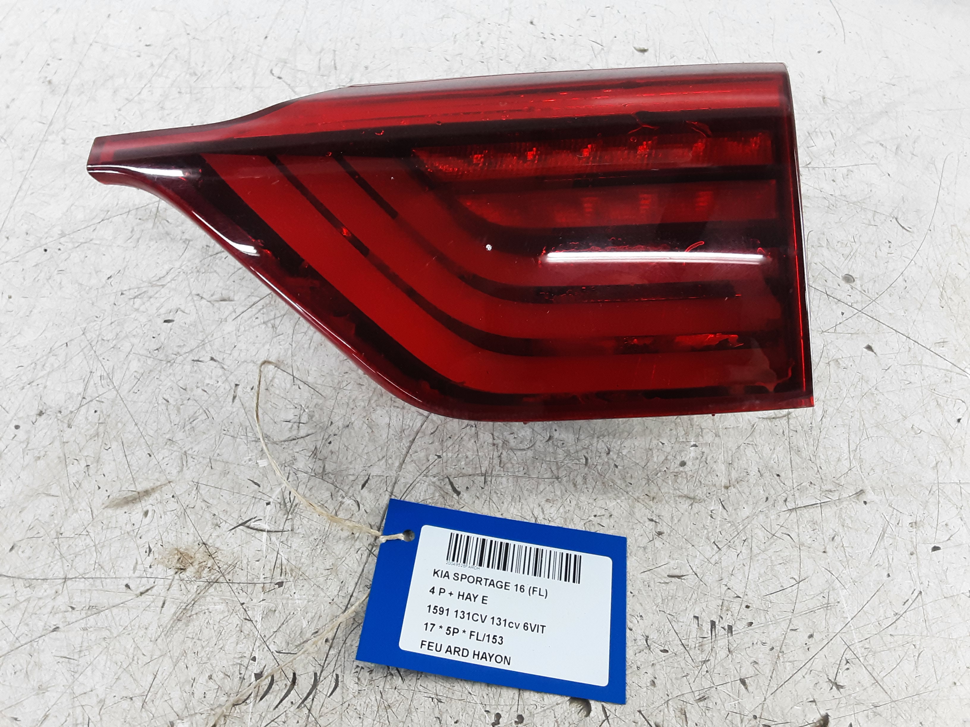 FEU ARRIERE DROIT DE HAYON Kia SPORTAGE (4) 01/16 - 9/18