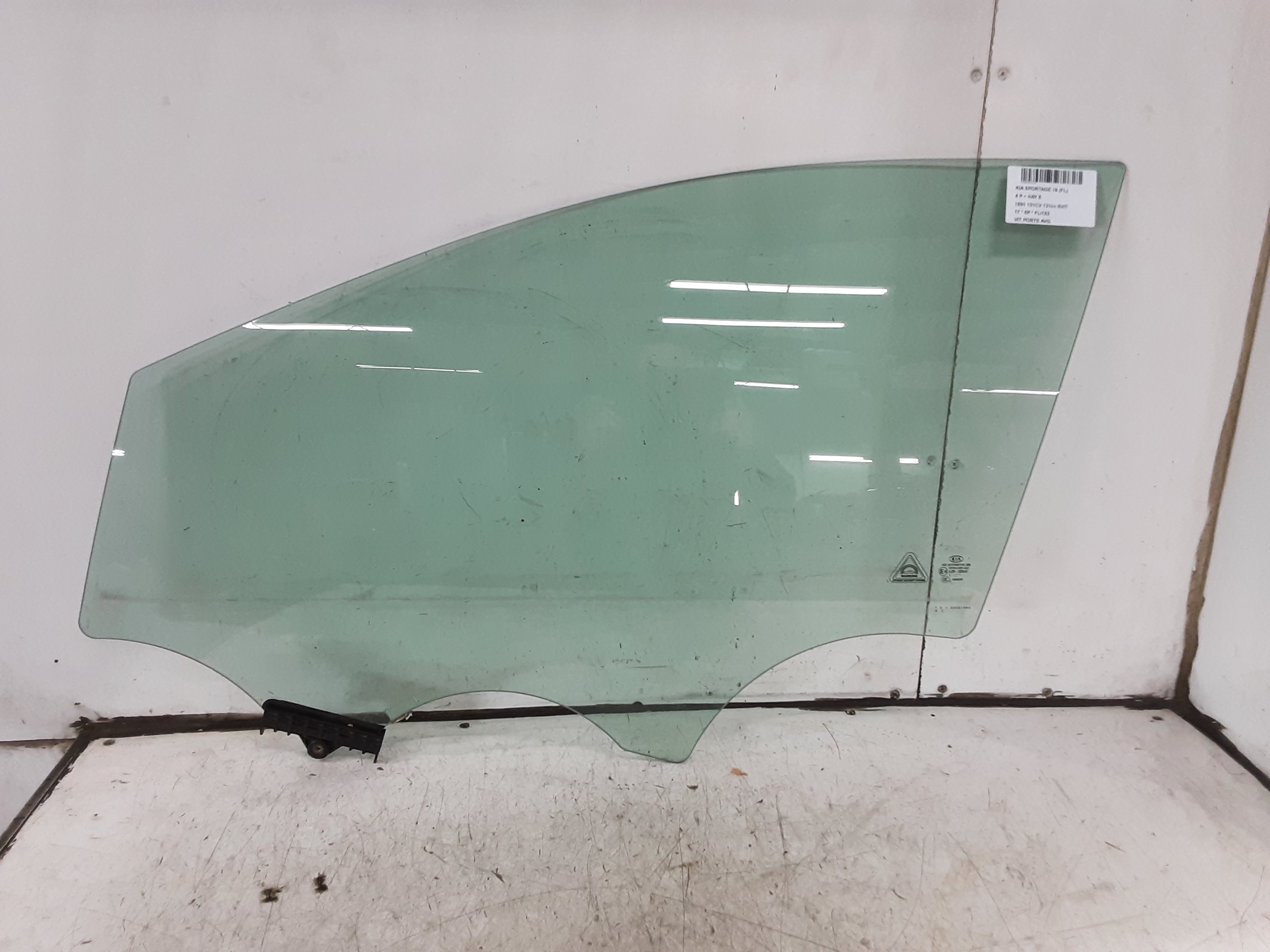 RUIT VOOR LINKS Kia SPORTAGE (4) 01/16 - 9/18