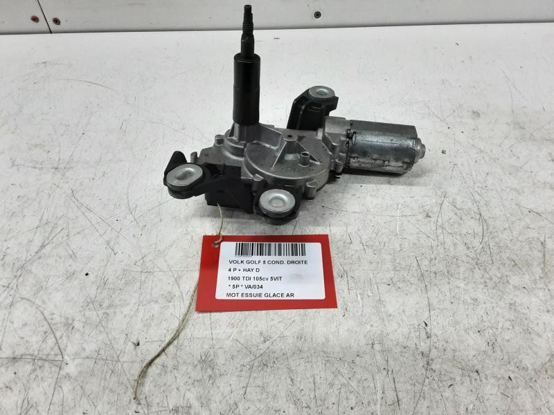 WIPER MOTOR REAR  Vw Golf