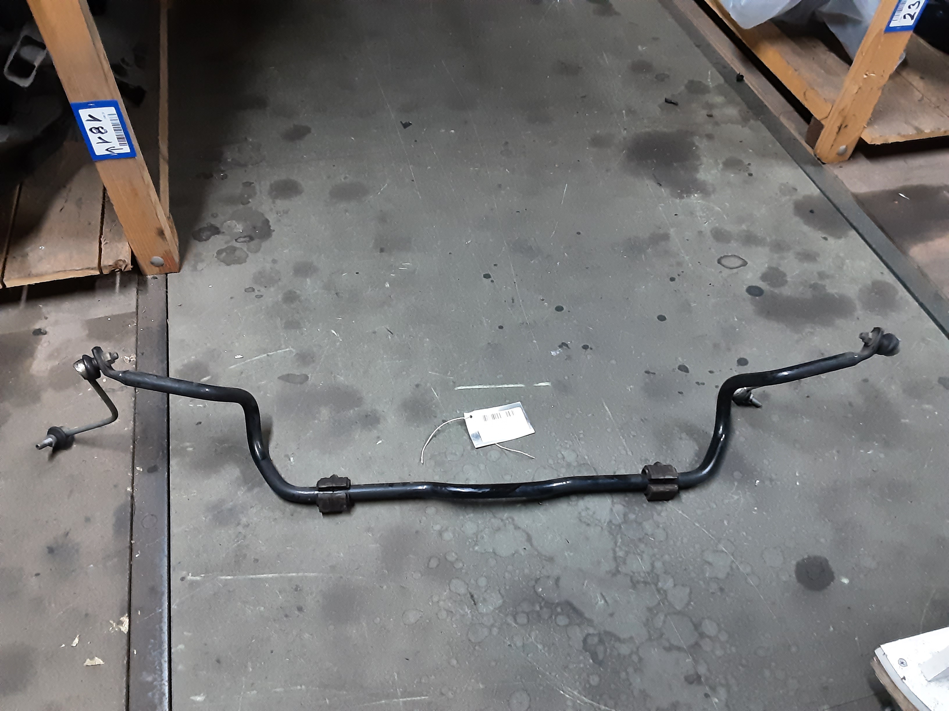 STABILISATRICE AVANT Ford FOCUS (1) - 10/04