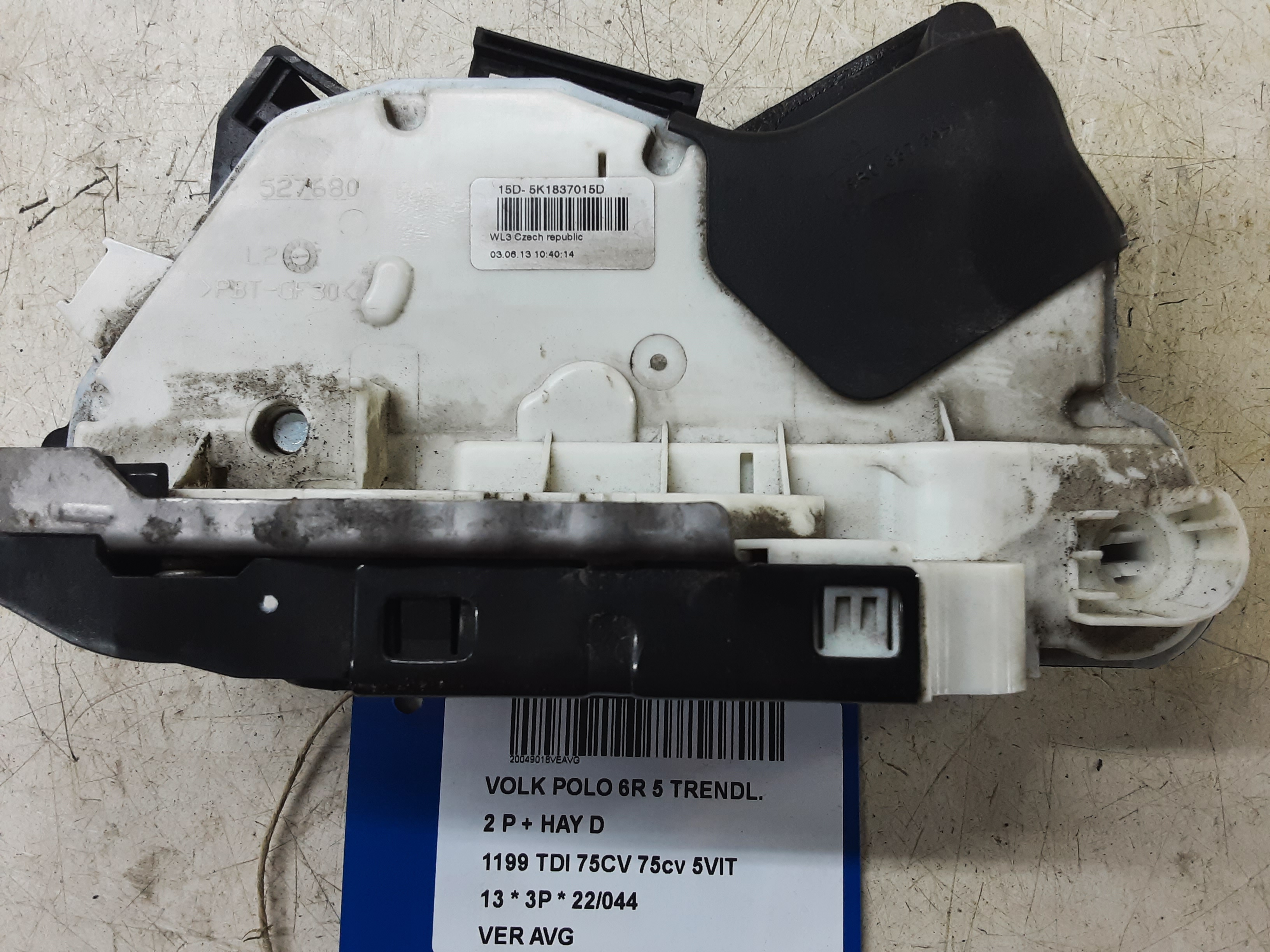 VERGRENDELING VOOR LINKS Vw POLO (6R) 6/09 - 4/14