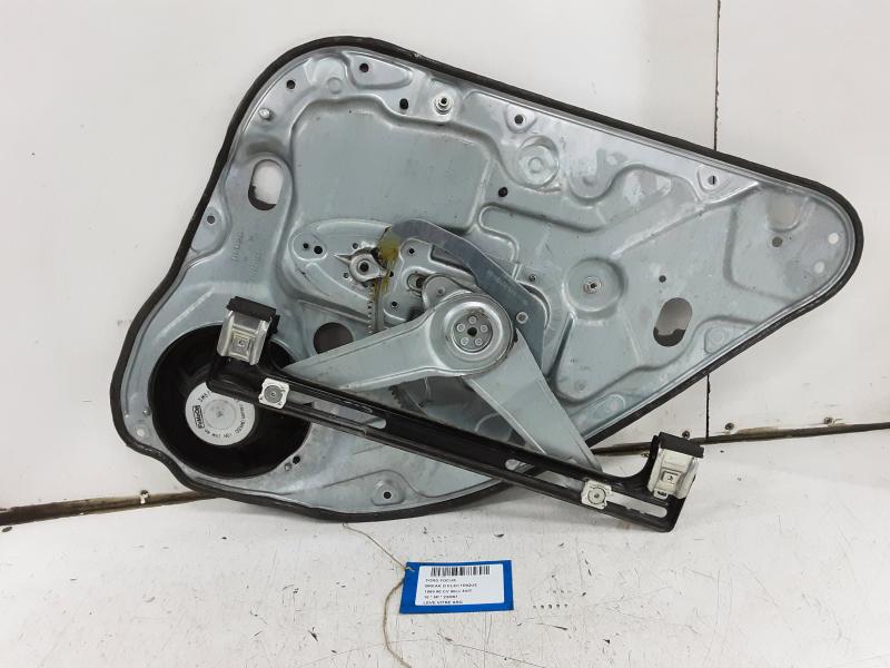 LEVE-VITRE DE PORTE ARRIERE GAUCHE Ford FOCUS (3) 08 - 02/11