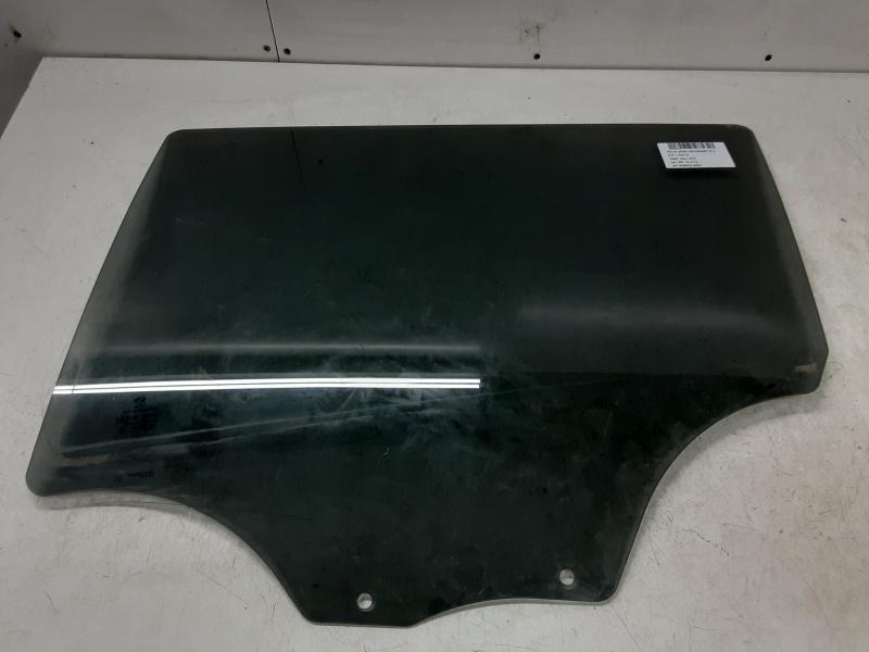 VITRE DE PORTE ARRIERE GAUCHE Peugeot 2008 (1) FaceLift 4/16 - 8/19