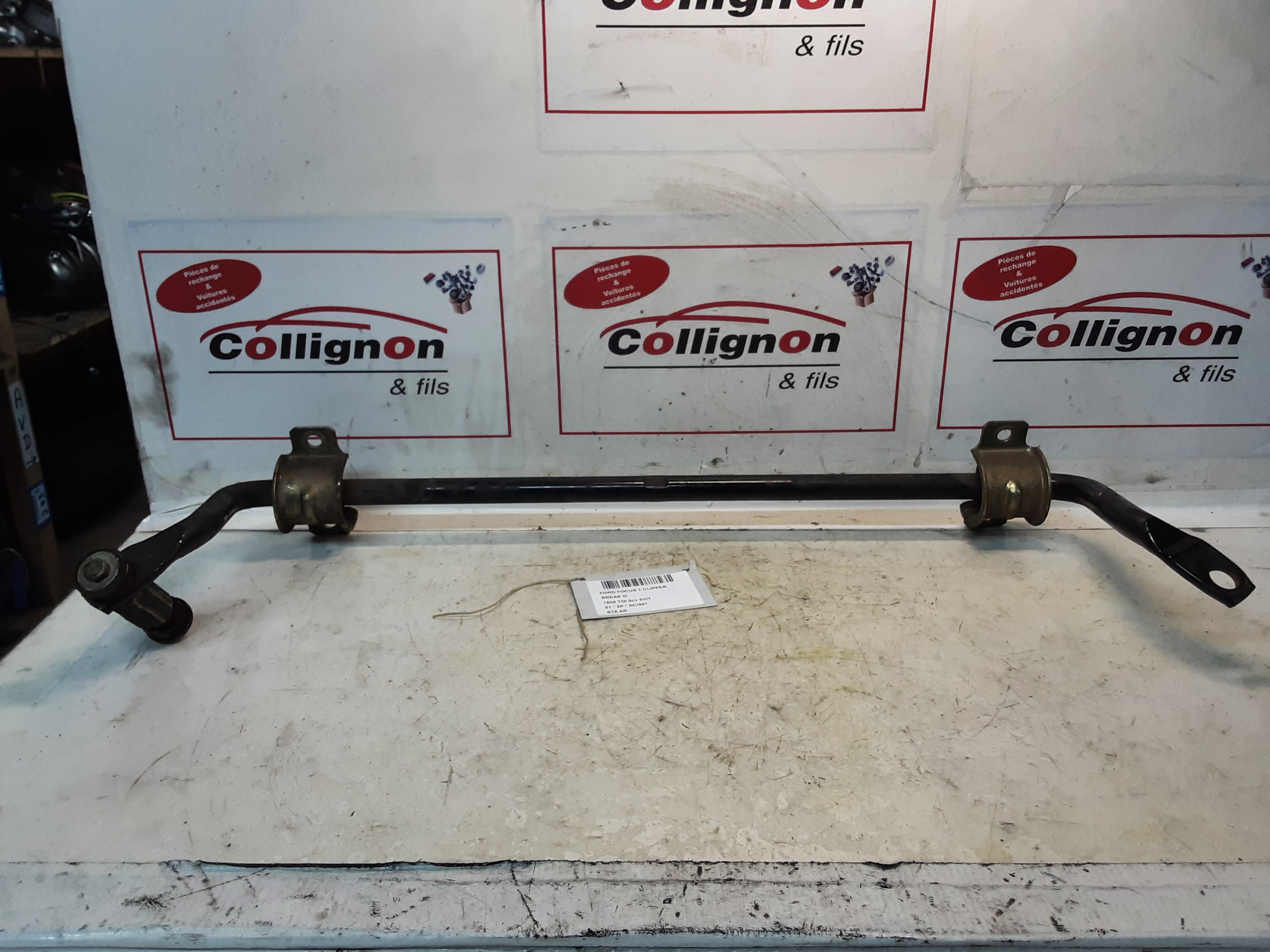 STABILISATRICE ARRIERE Ford FOCUS (1) - 10/04