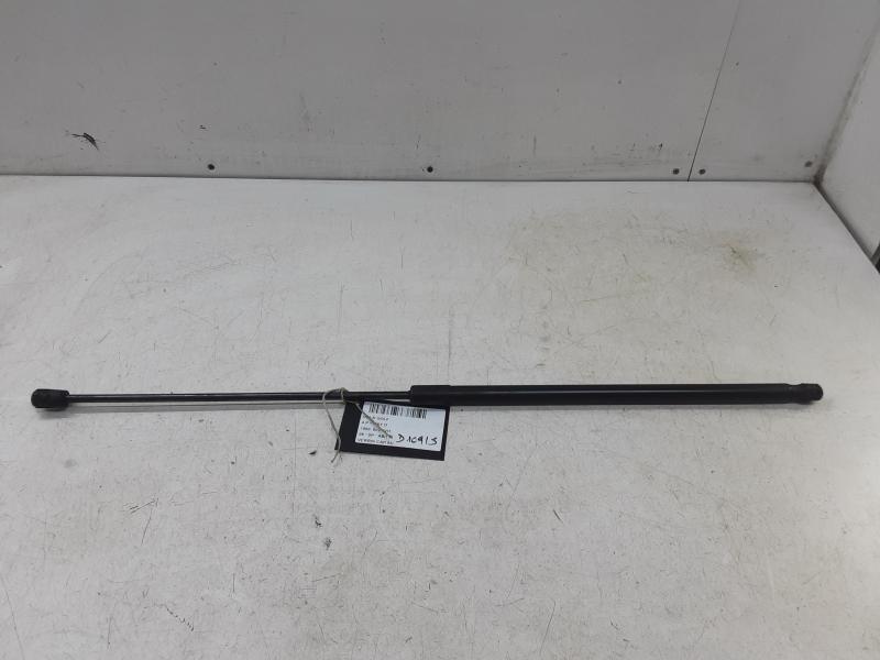 VERIN DE CAPOT AVANT Vw GOLF V 11/03 - 08