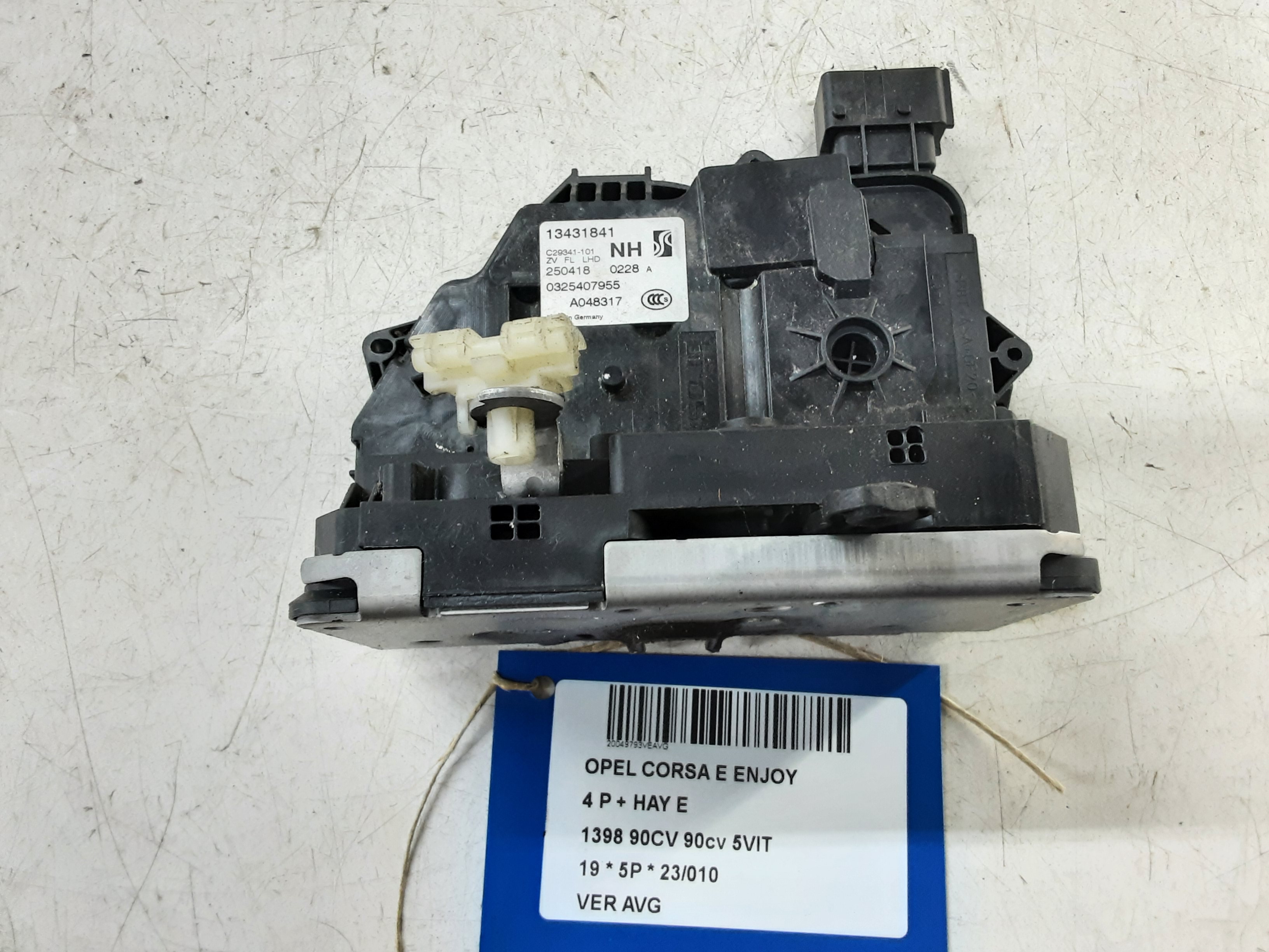 VERGRENDELING VOOR LINKS Opel CORSA E 10/14-  19