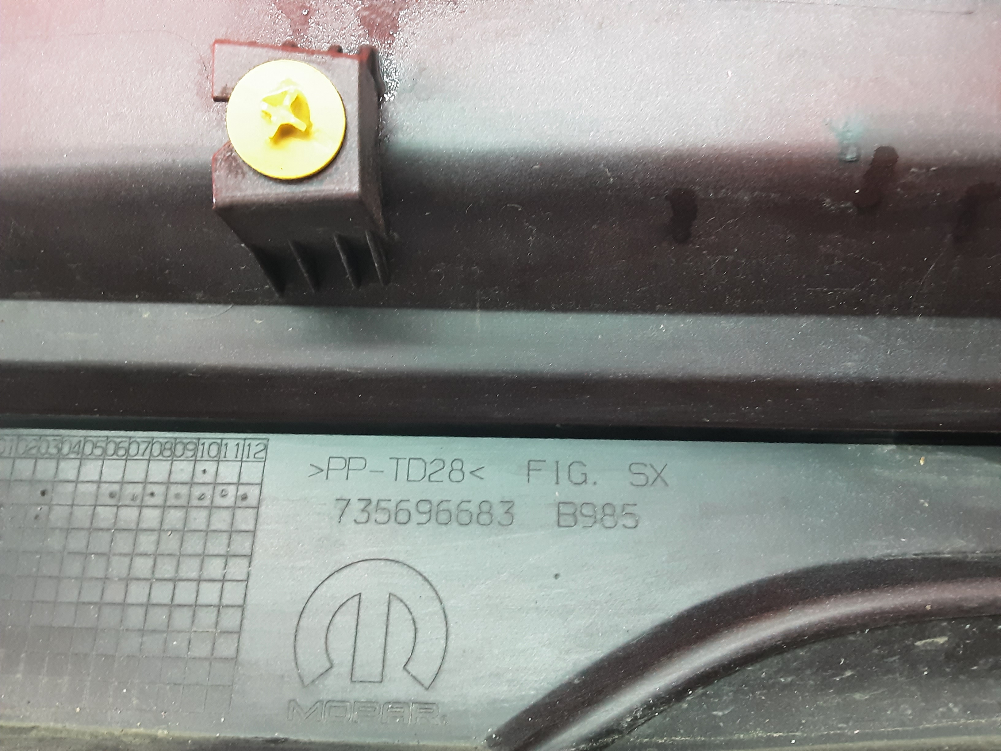 SIERLIJST DREMPEL LINKS