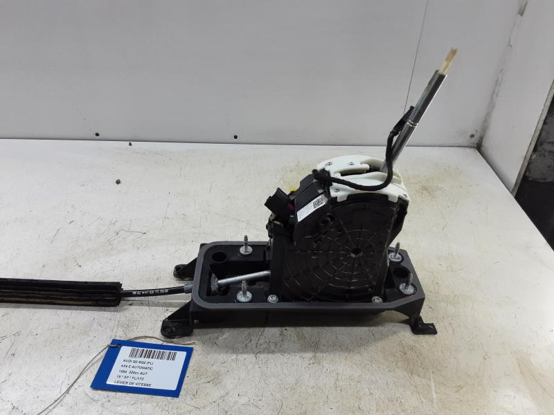 GEAR STICK Audi SQ2