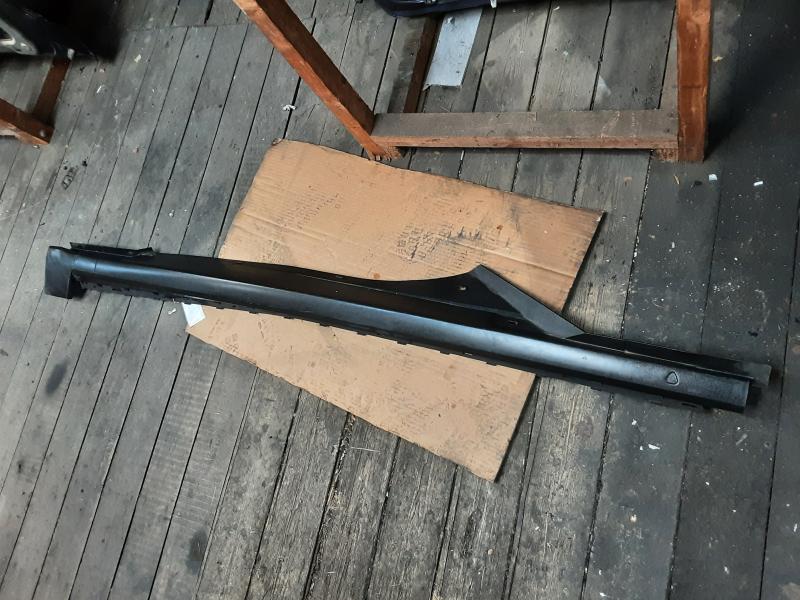 SIERLIJST DREMPEL RECHTS Vw PASSAT 11/96 - 09/00
