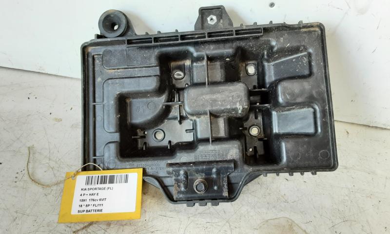 ACCU STEUN Kia SPORTAGE (4) 01/16 - 9/18