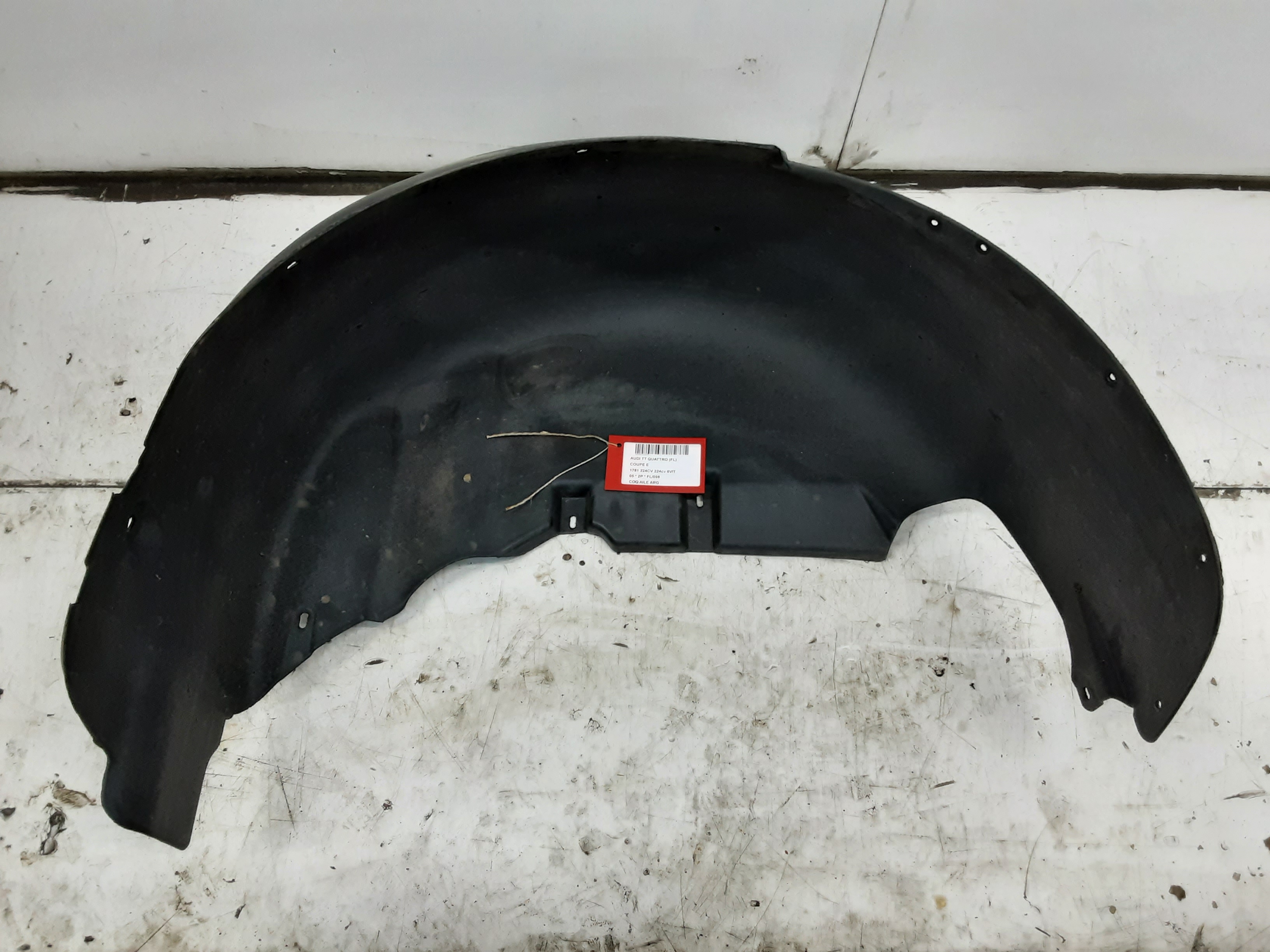 BINNEN SPATBORD LINKS ACHTER Audi TT 10/98 - 06