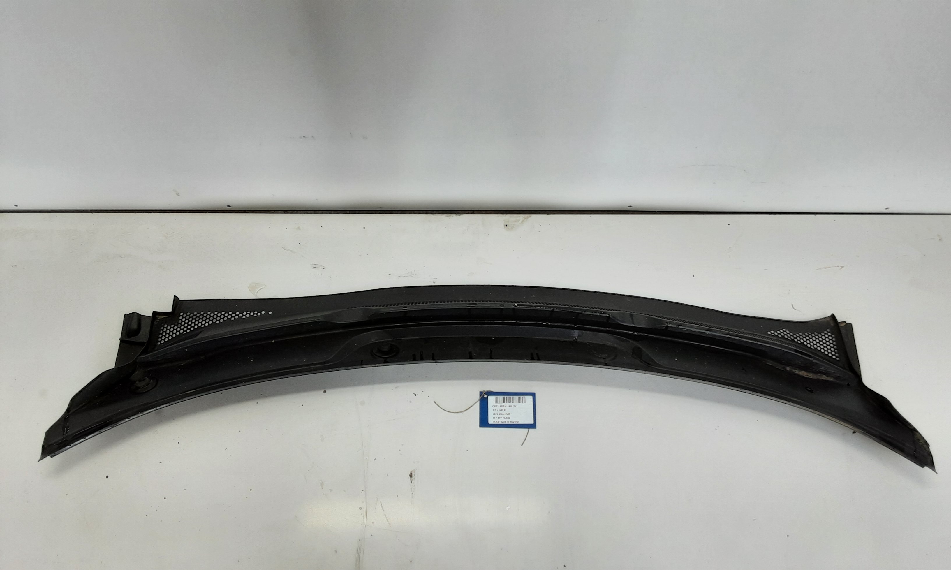 PLASTIQUE D&#039;AUVENT Opel ADAM 10/12+