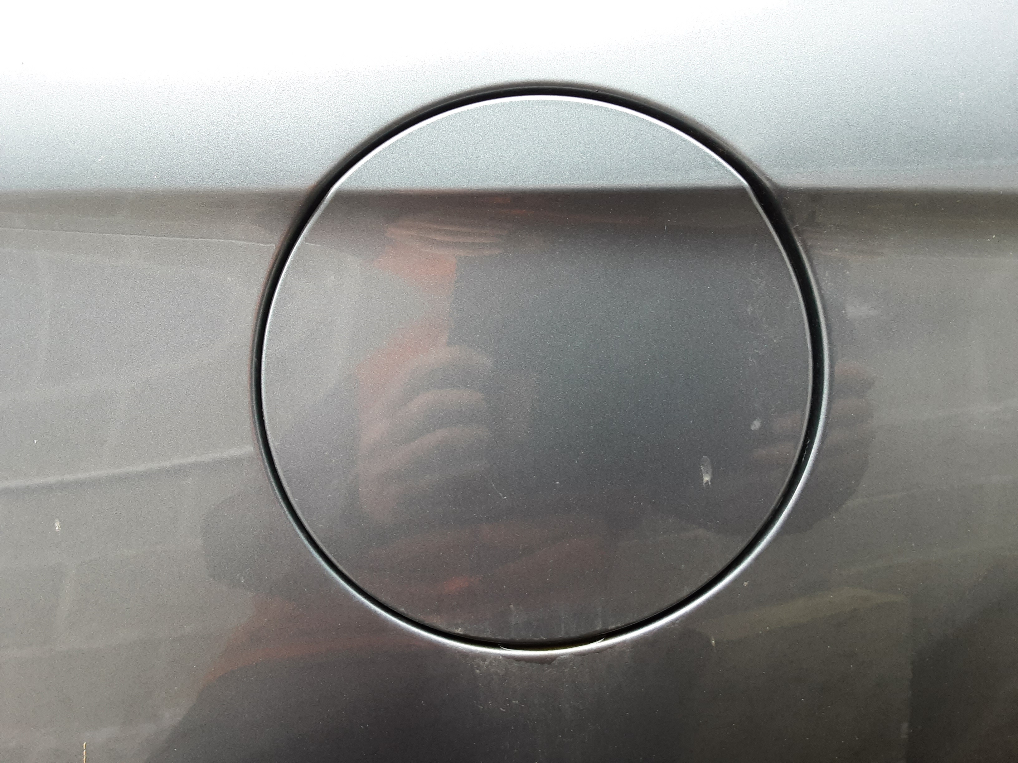 TANK KLEP Opel ADAM 10/12+