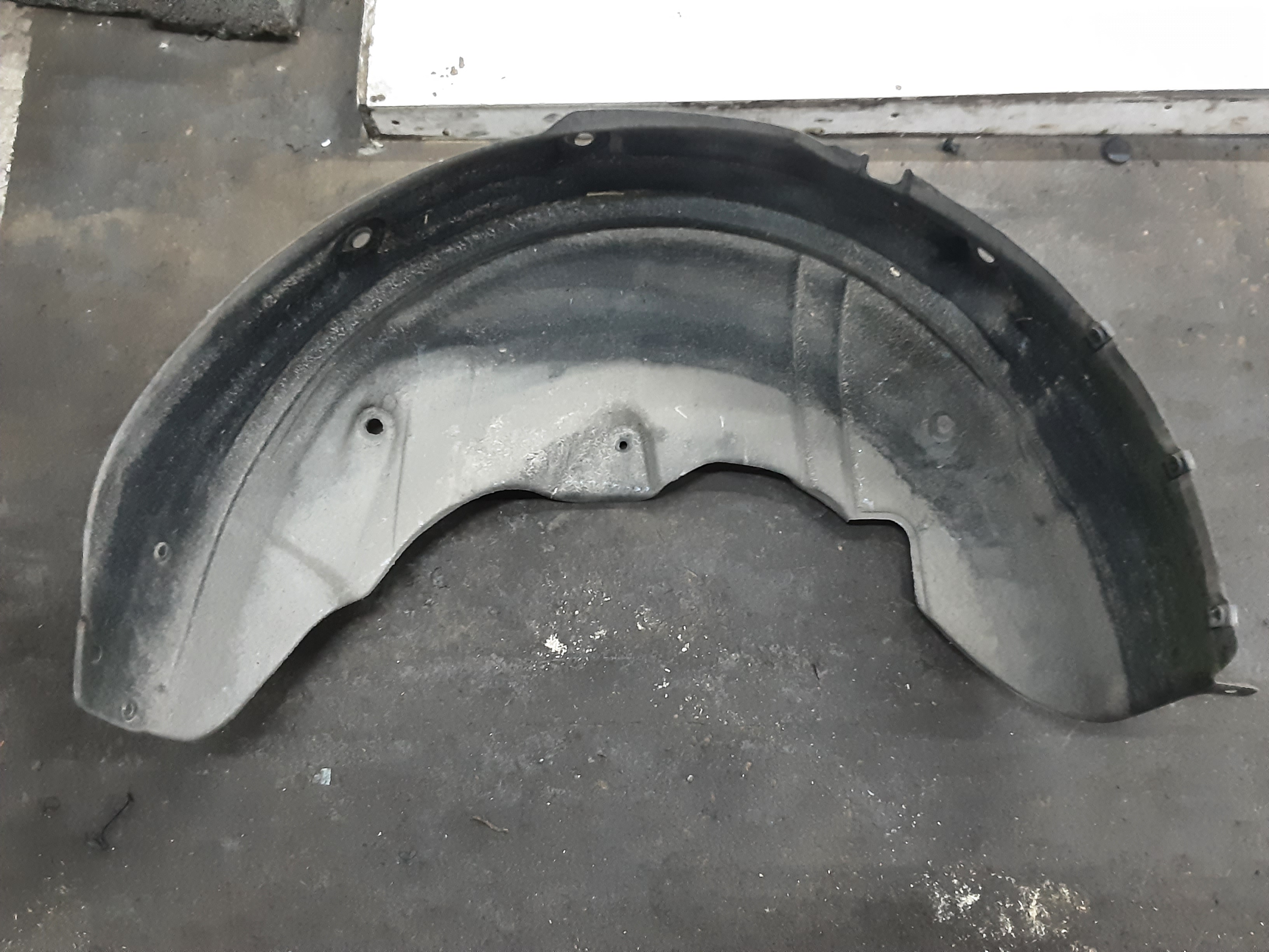 COQUILLE D&#039;AILE ARRIERE GAUCHE Hyundai SANTE FE (4) FaceLift 10/16 - 3/21