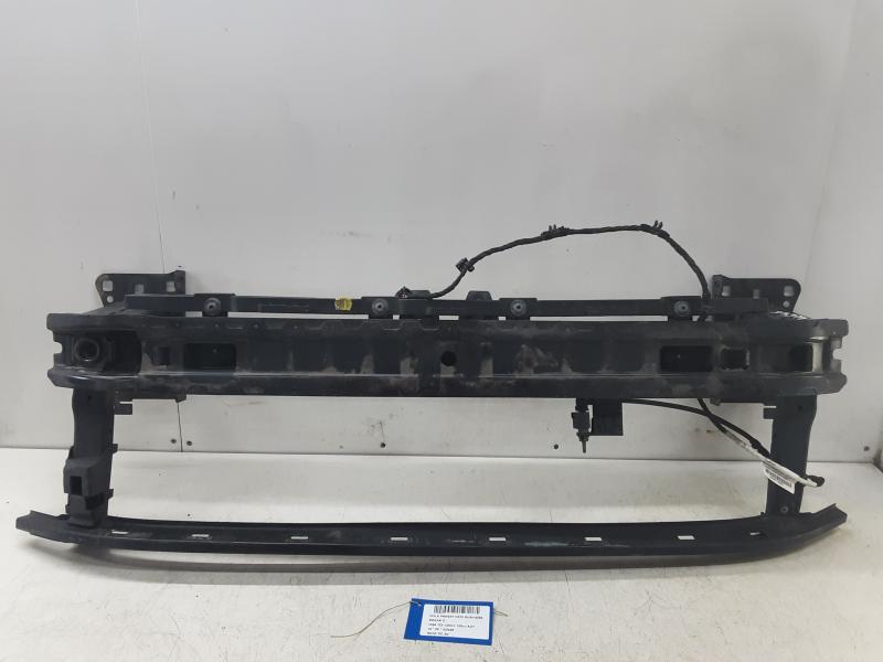 BUMPERBALK VOOR Vw PASSAT 07/19+