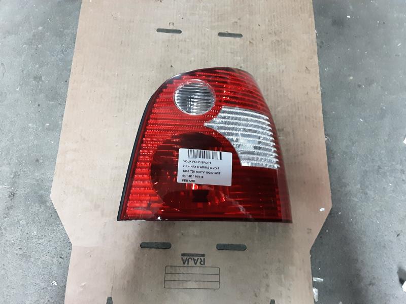 FEU ARRIERE DROIT Vw POLO (9N) 2/02 - 4/05