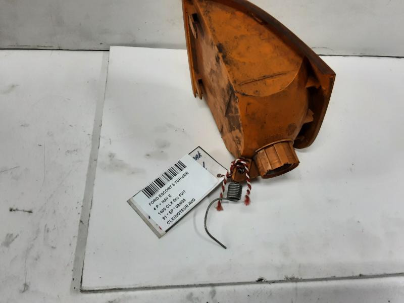 FRONT INDICATOR LEFT Ford ESCORT 8/90 - 00