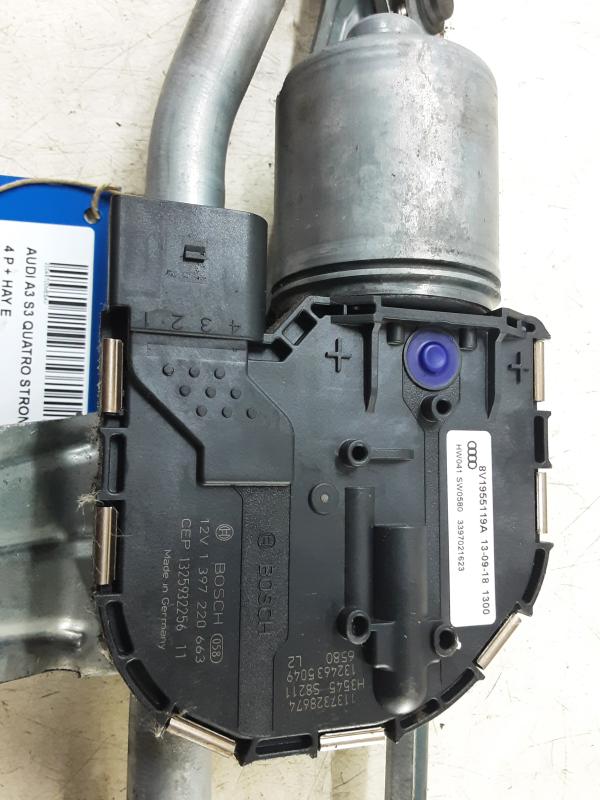 MOTOR RUITENWISSERS VOOR Audi A3 3,5D 9/12 - 16