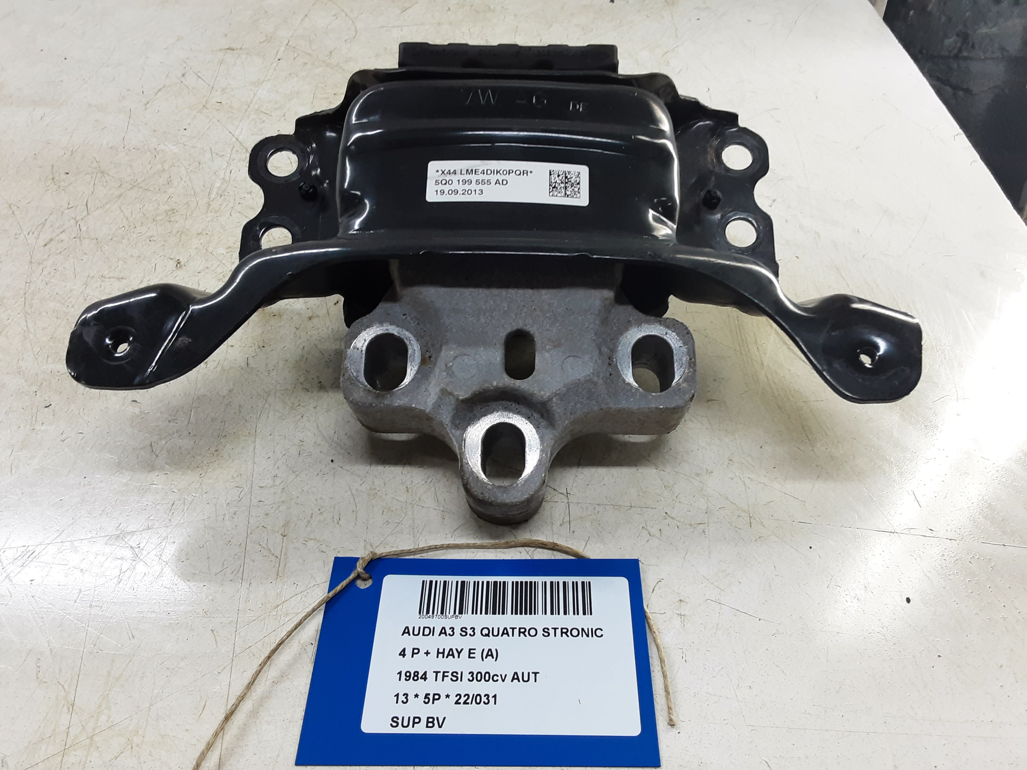 SUPPORT DE BOITE DE VITESSES Audi A3 3,5D 9/12 - 16