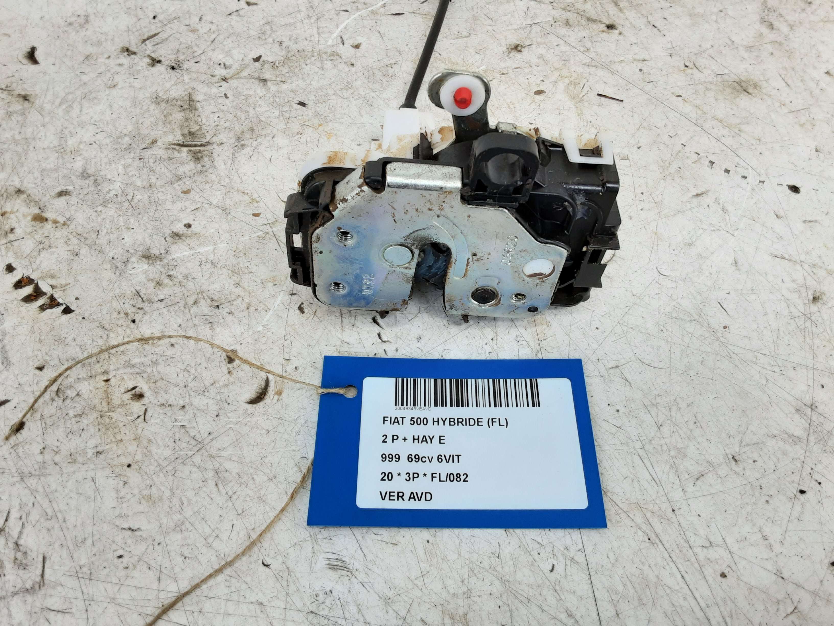 VERROUILLAGE DE PORTE AVANT DROITE Fiat 500 7/15+