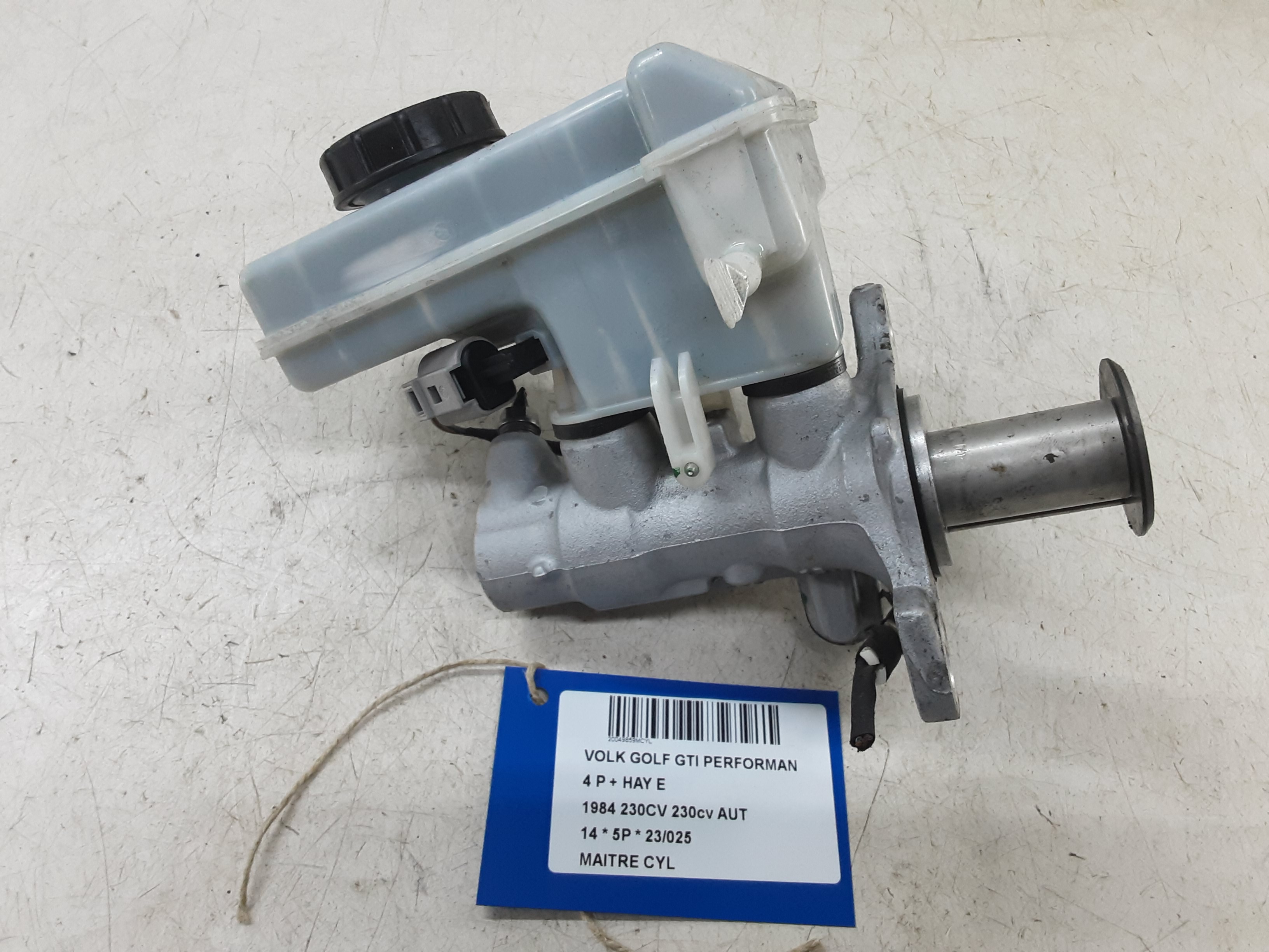 HOOFDREMCILINDER Vw GOLF VII 11/12 - 17