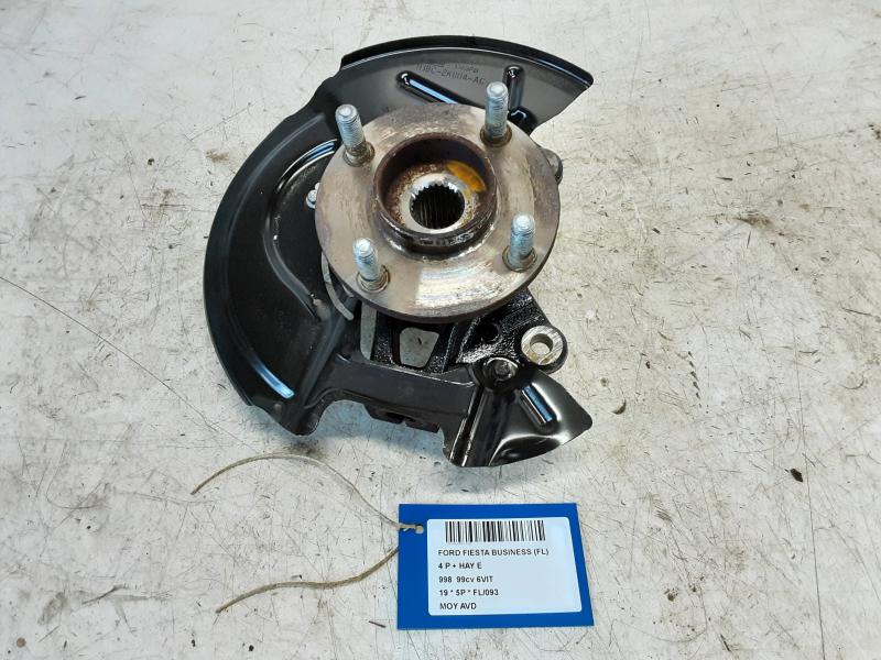 WIELNAAF VOOR RECHTS Ford FIESTA 5/17+