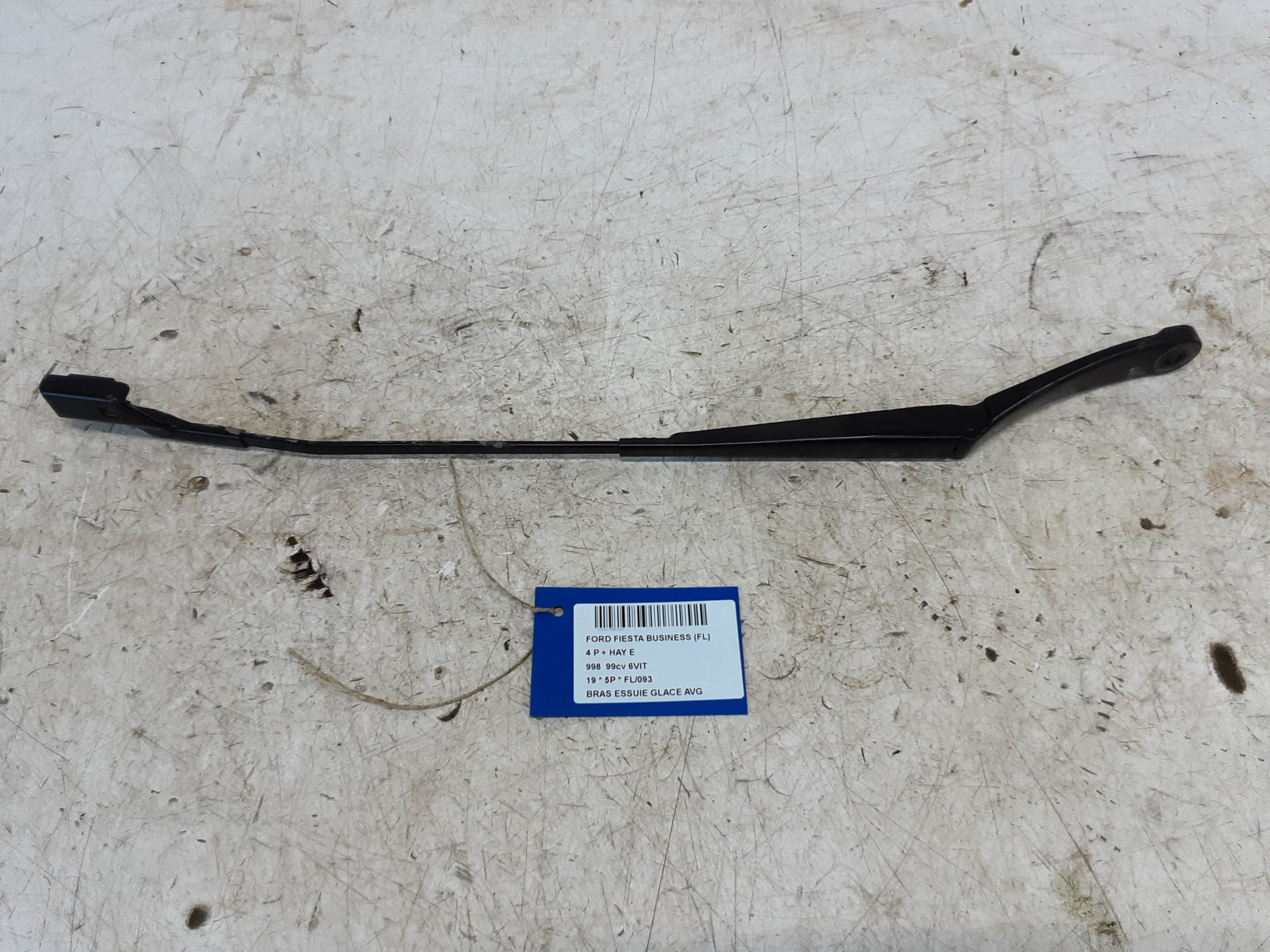 RUITENWISSERARM LINKS VOOR Ford FIESTA 5/17+