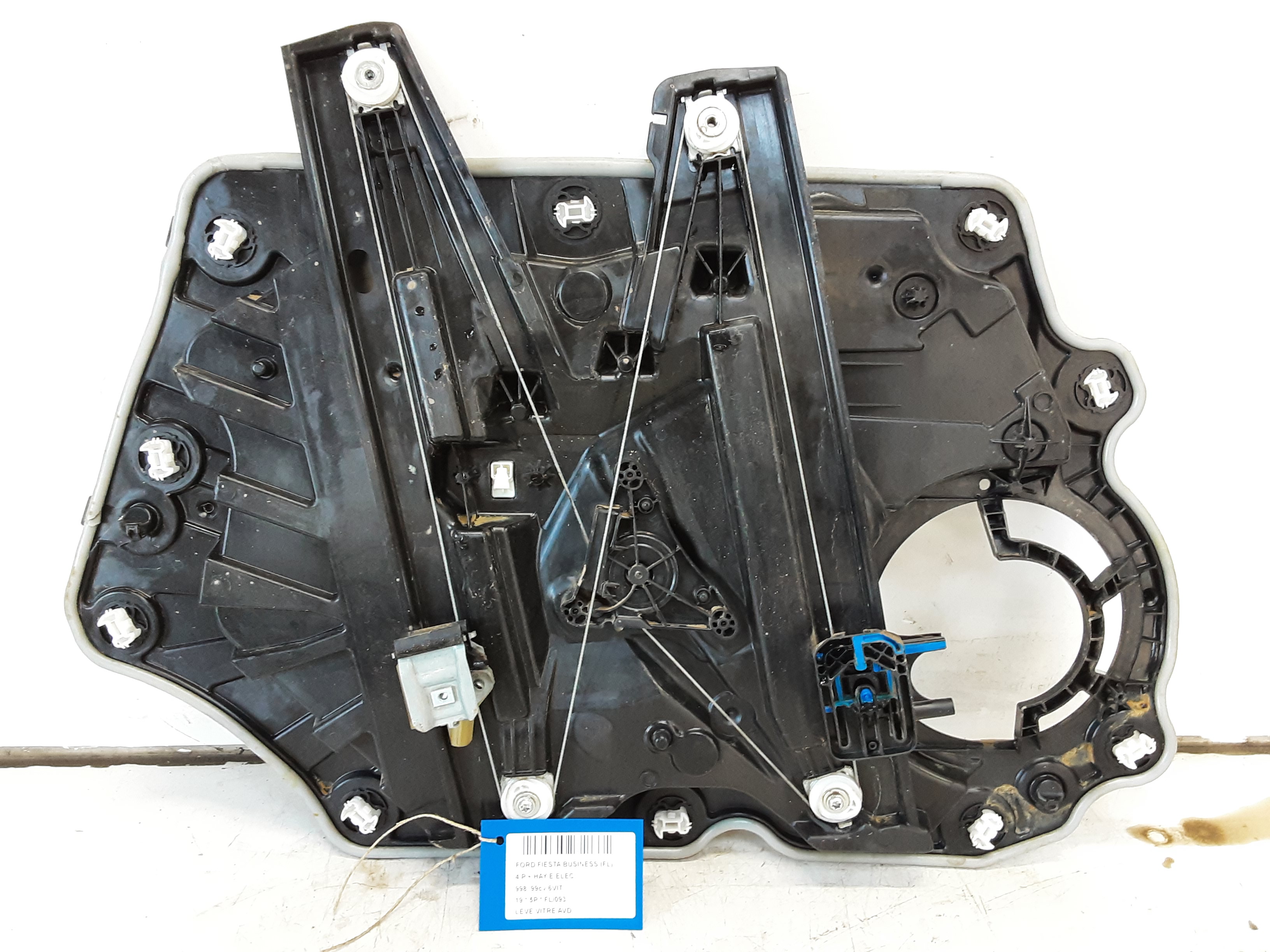 LEVE-VITRE DE PORTE AVANT DROITE Ford FIESTA 5/17+