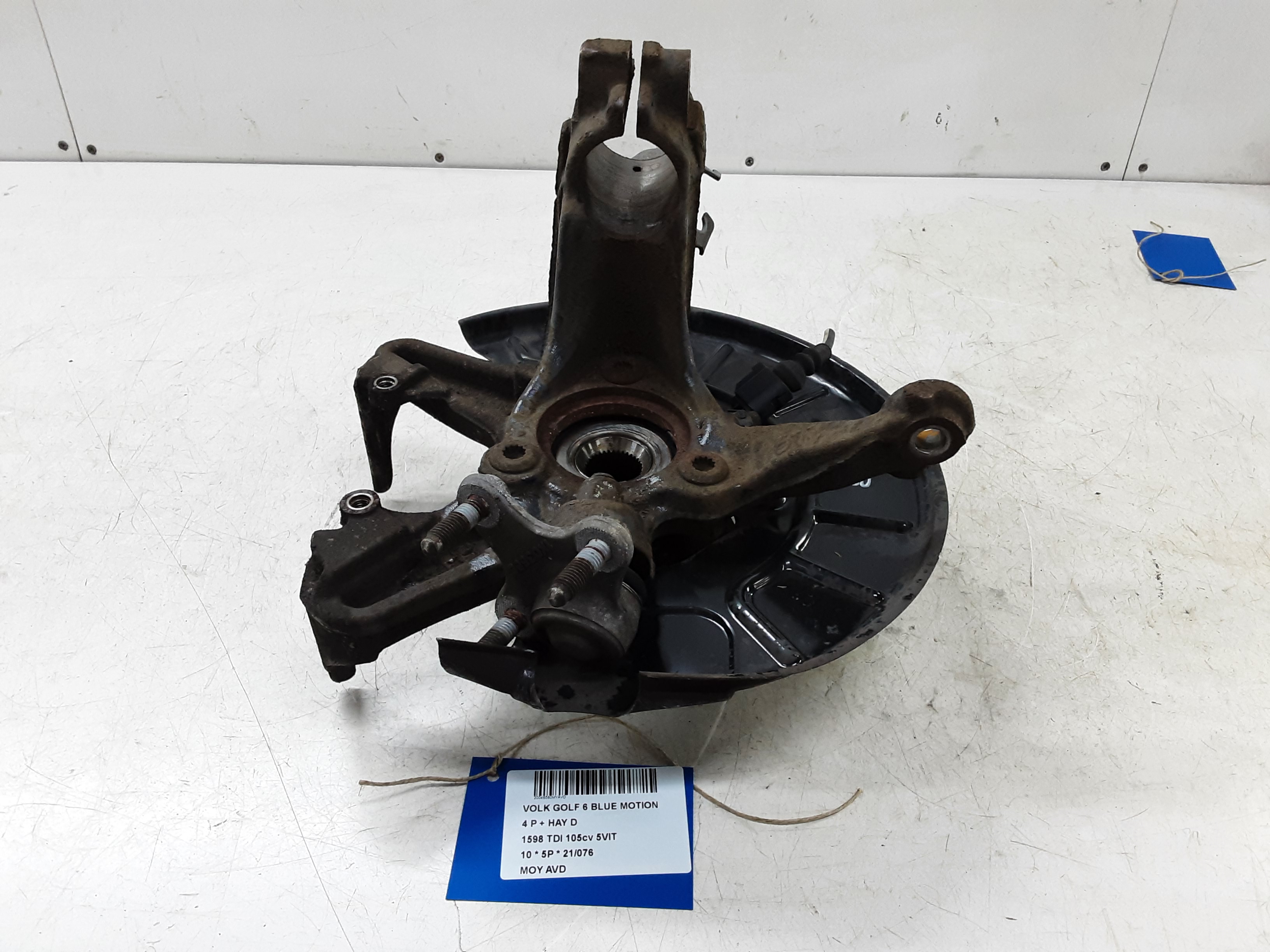 MOYEU AVANT DROIT Vw GOLF VI 11/08 - 13