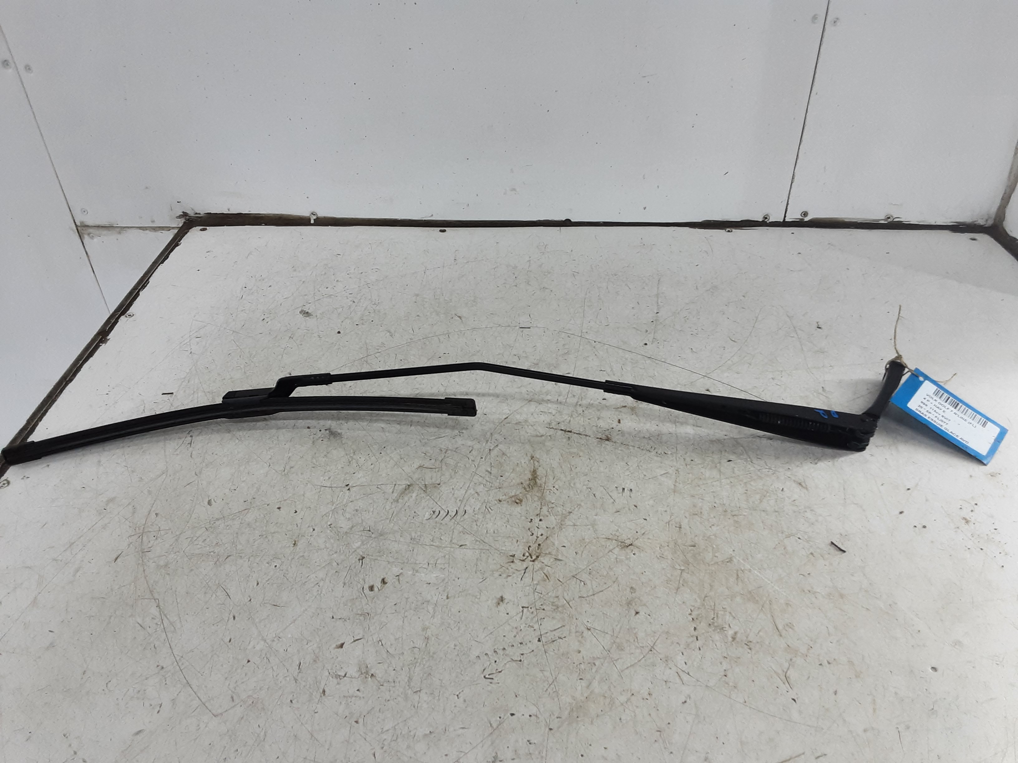 BRAS D&#039;ESSUIE-GLACE AVANT DROIT Vw GOLF VII 1/17 - 2/20 FaceLift