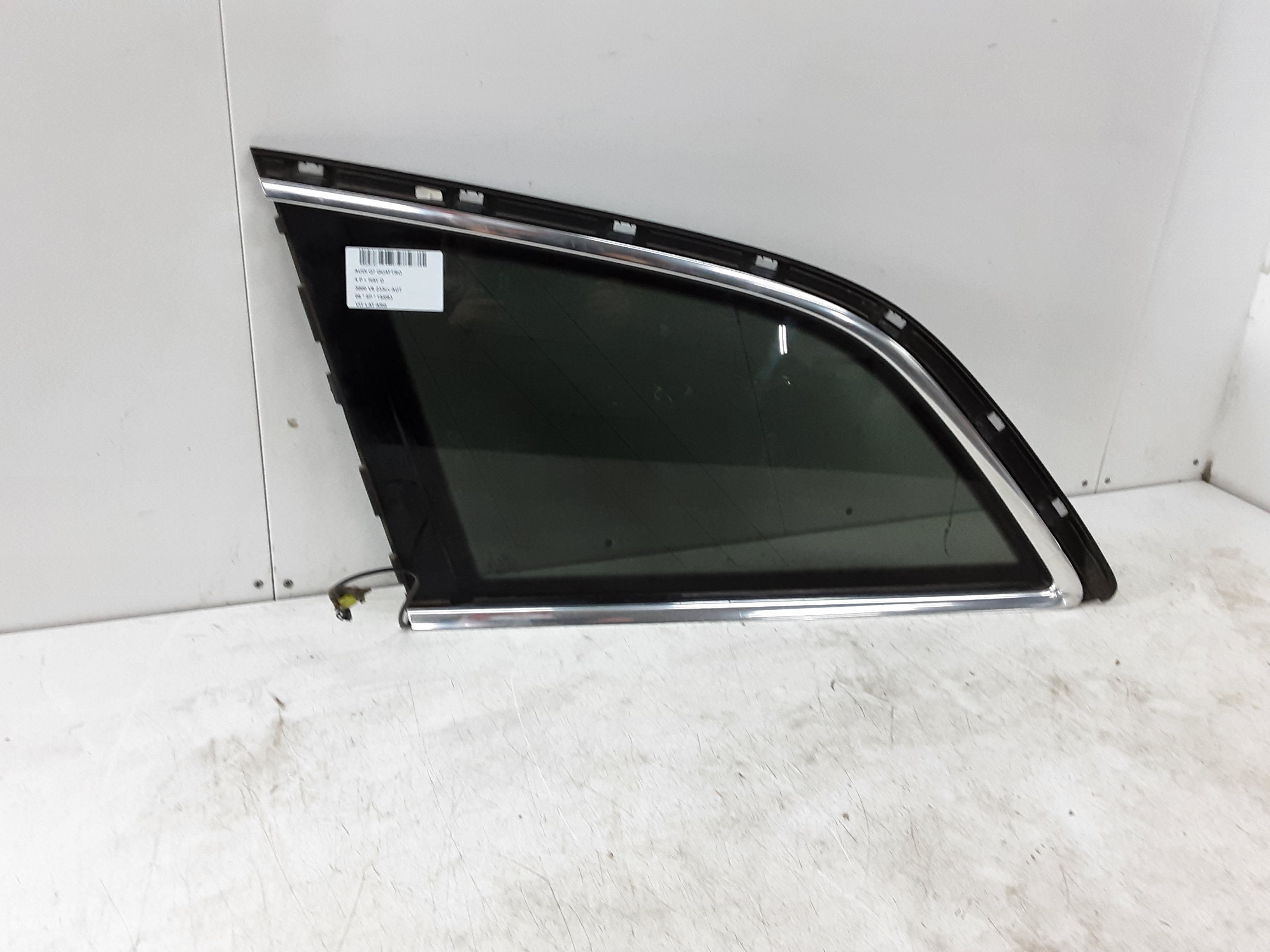LEFT REAR WINDOW Audi Q7 (1) 06 - 15