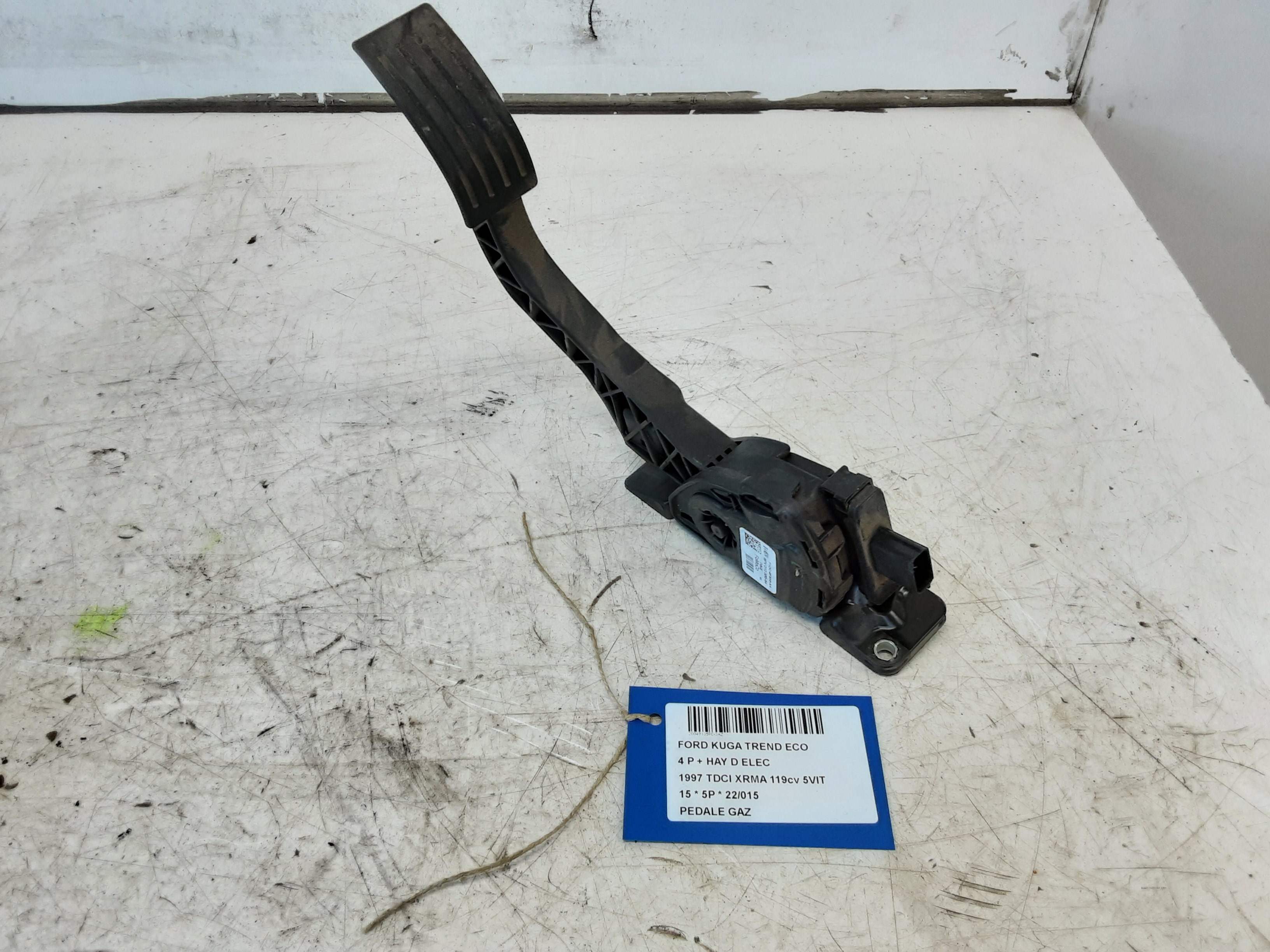 PEDALE DE GAZ Ford KUGA 3/13 - 16