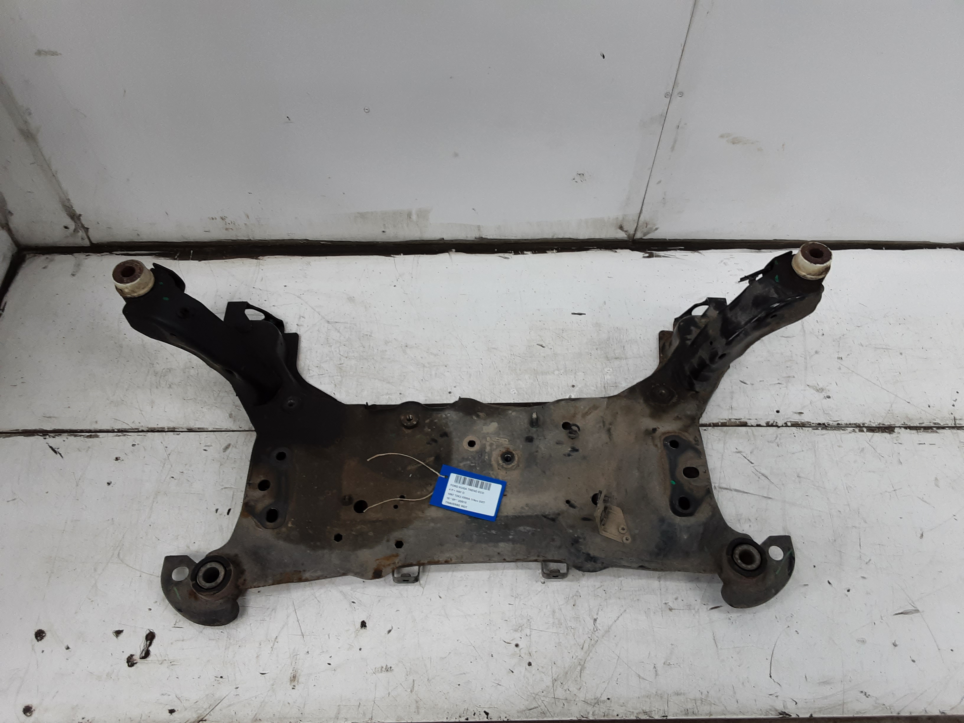 TRAVERSE MOTEUR Ford KUGA 3/13 - 16